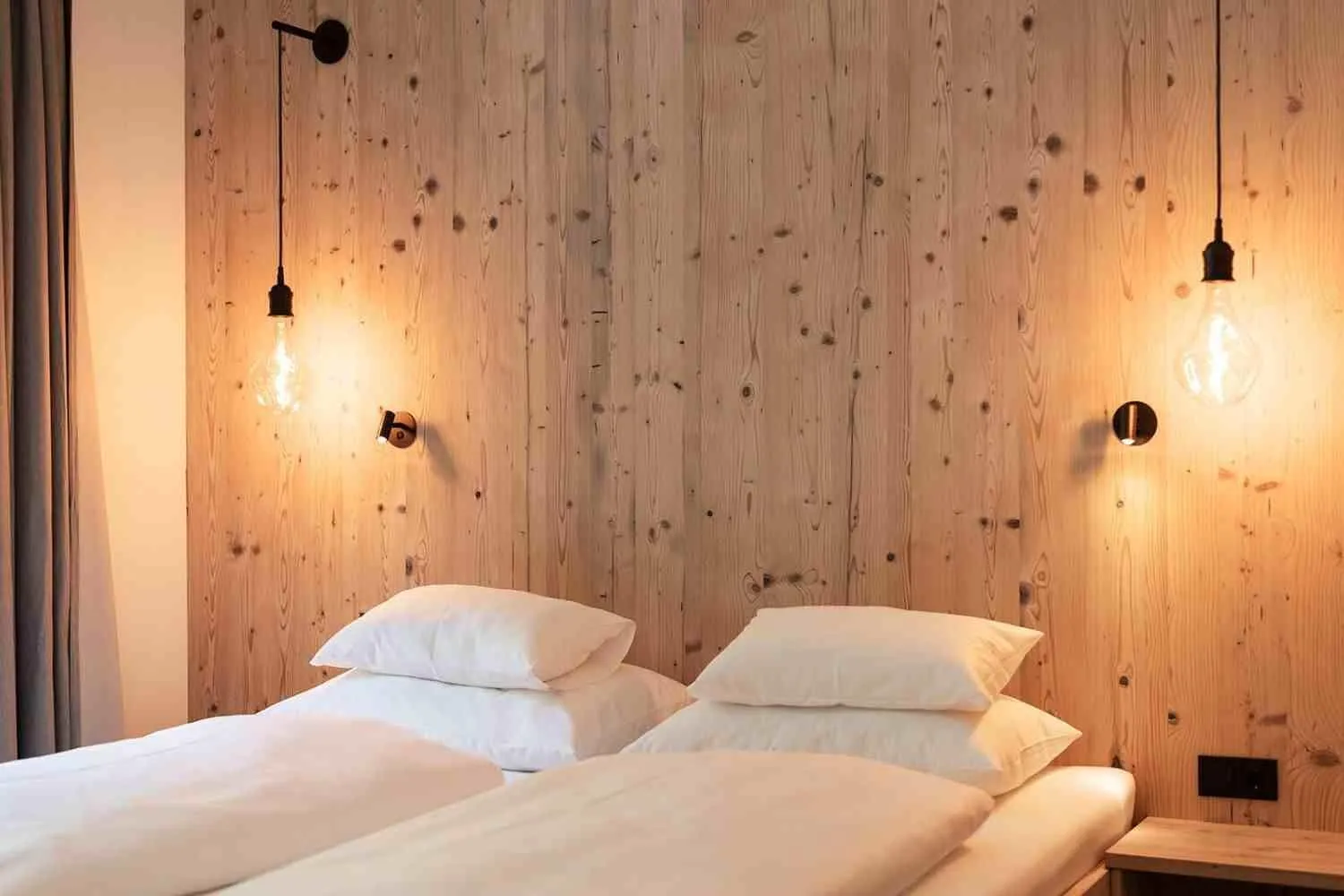 Bed in Hotel Kristall