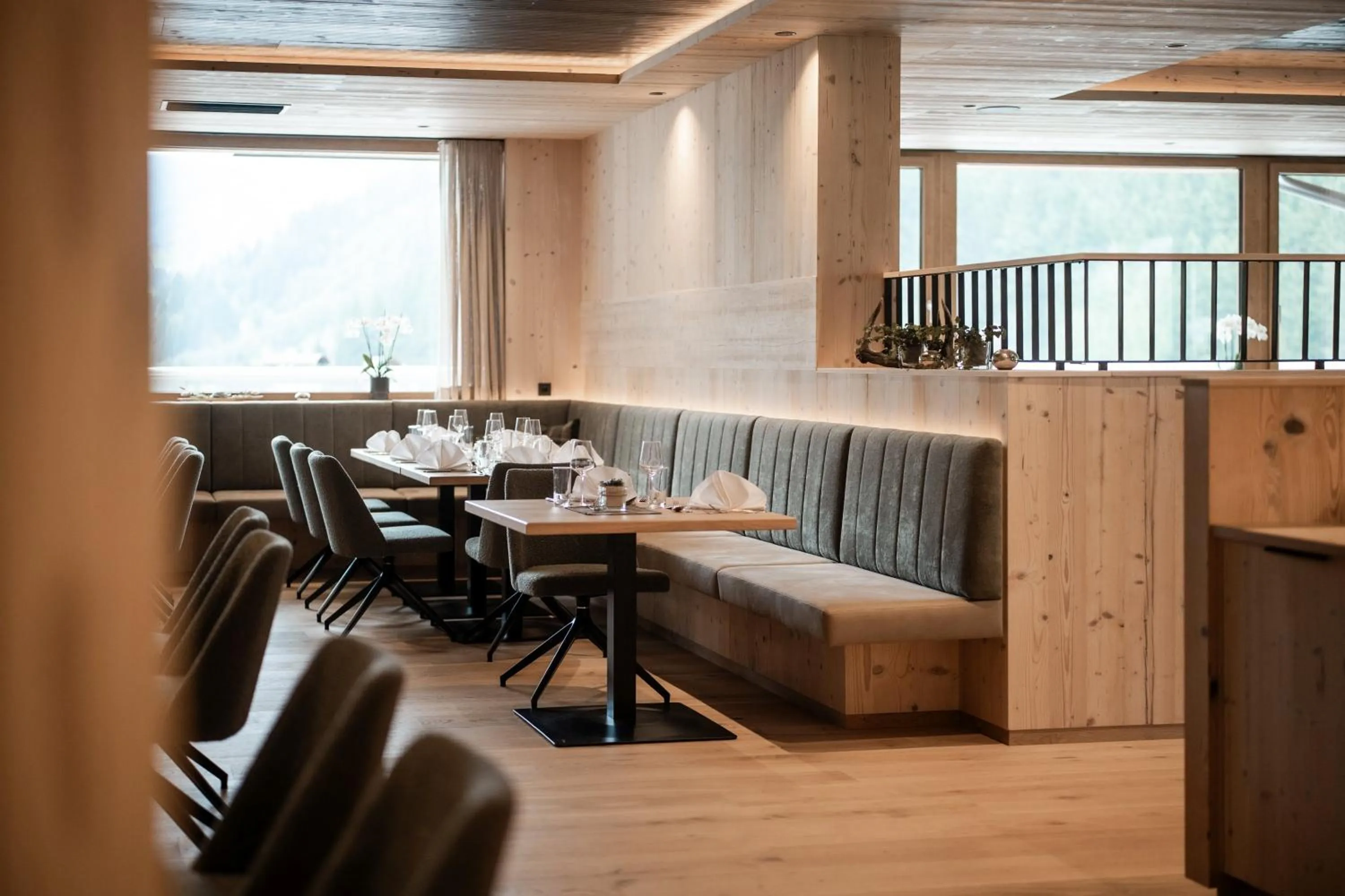 Restaurant/places to eat in Hotel Kristall