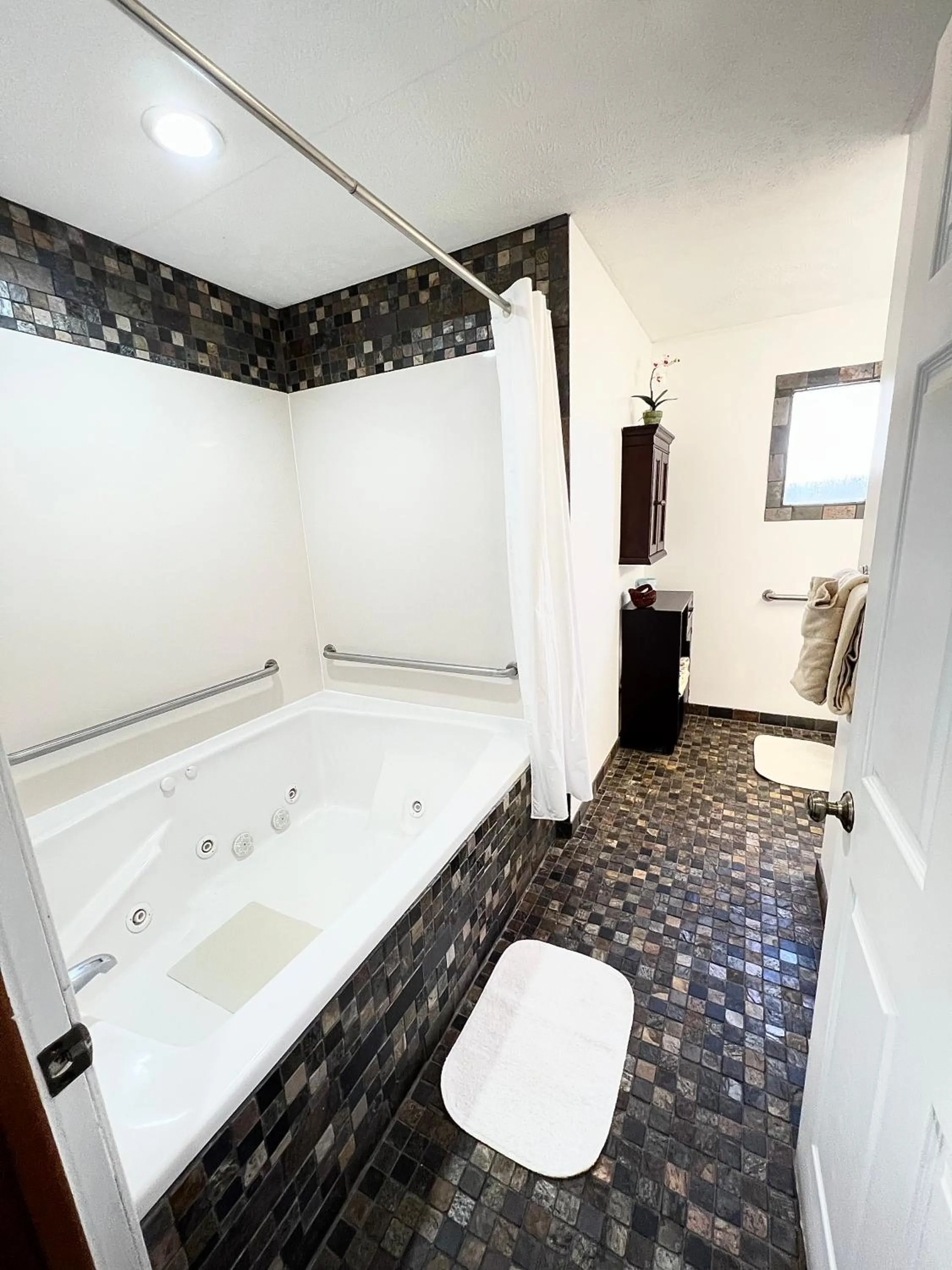 Homestead Inn - Blowing Rock