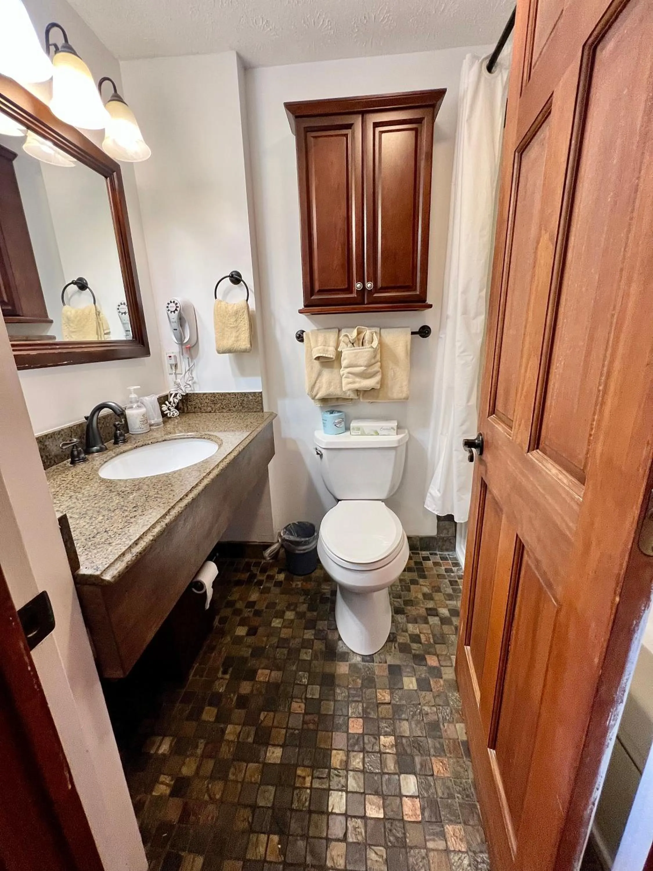 Homestead Inn - Blowing Rock