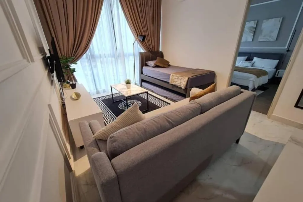 Bed in Mizrai Troika Homestay with Kota Bharu city view