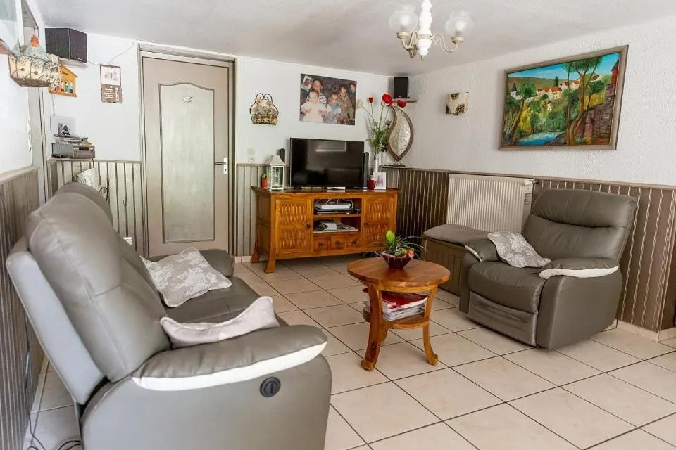 Seating area in Chambres et table d'hôtes Floromel La Souterraine en rez de chaussee