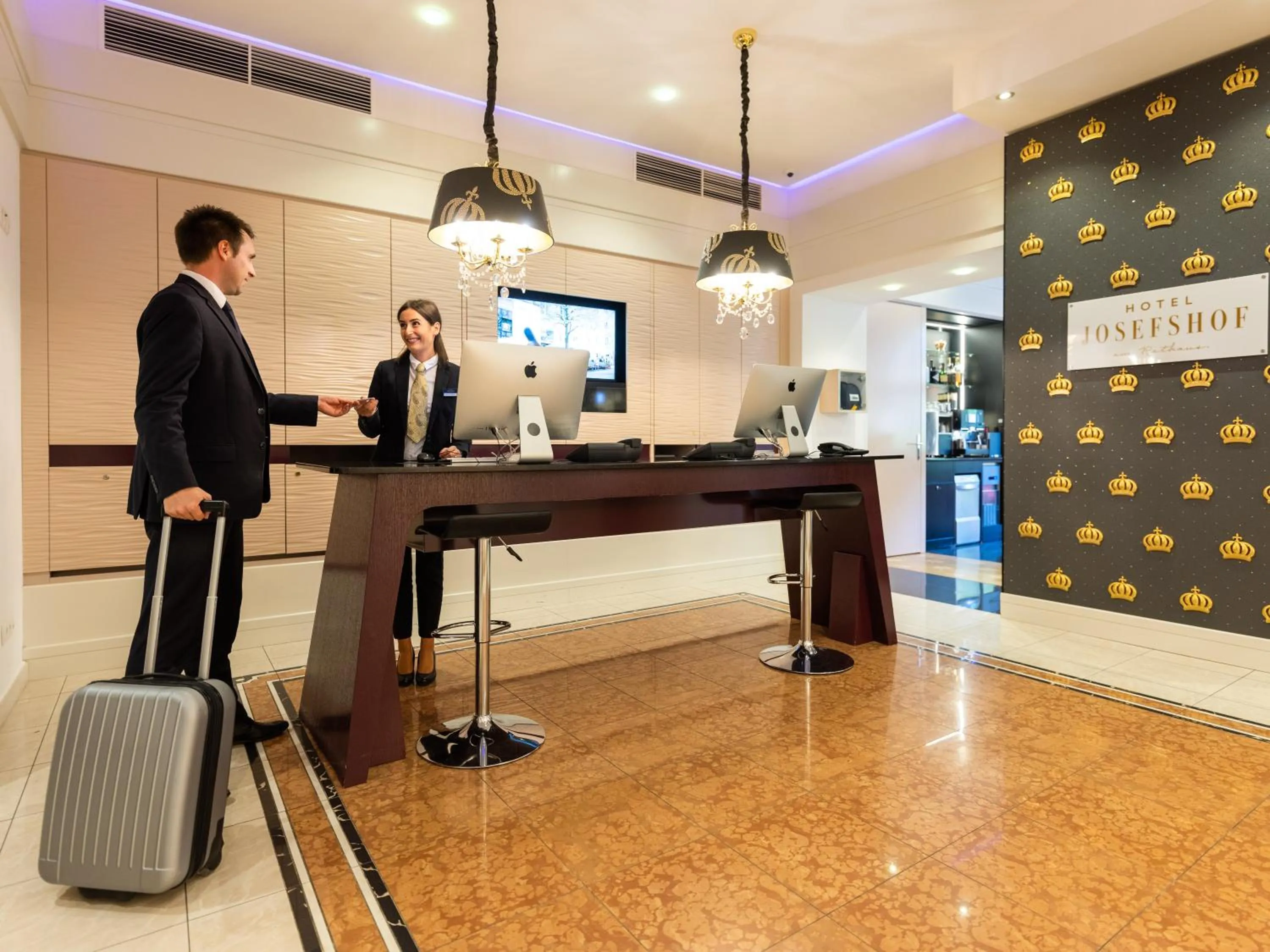 Lobby or reception in Hotel Josefshof am Rathaus