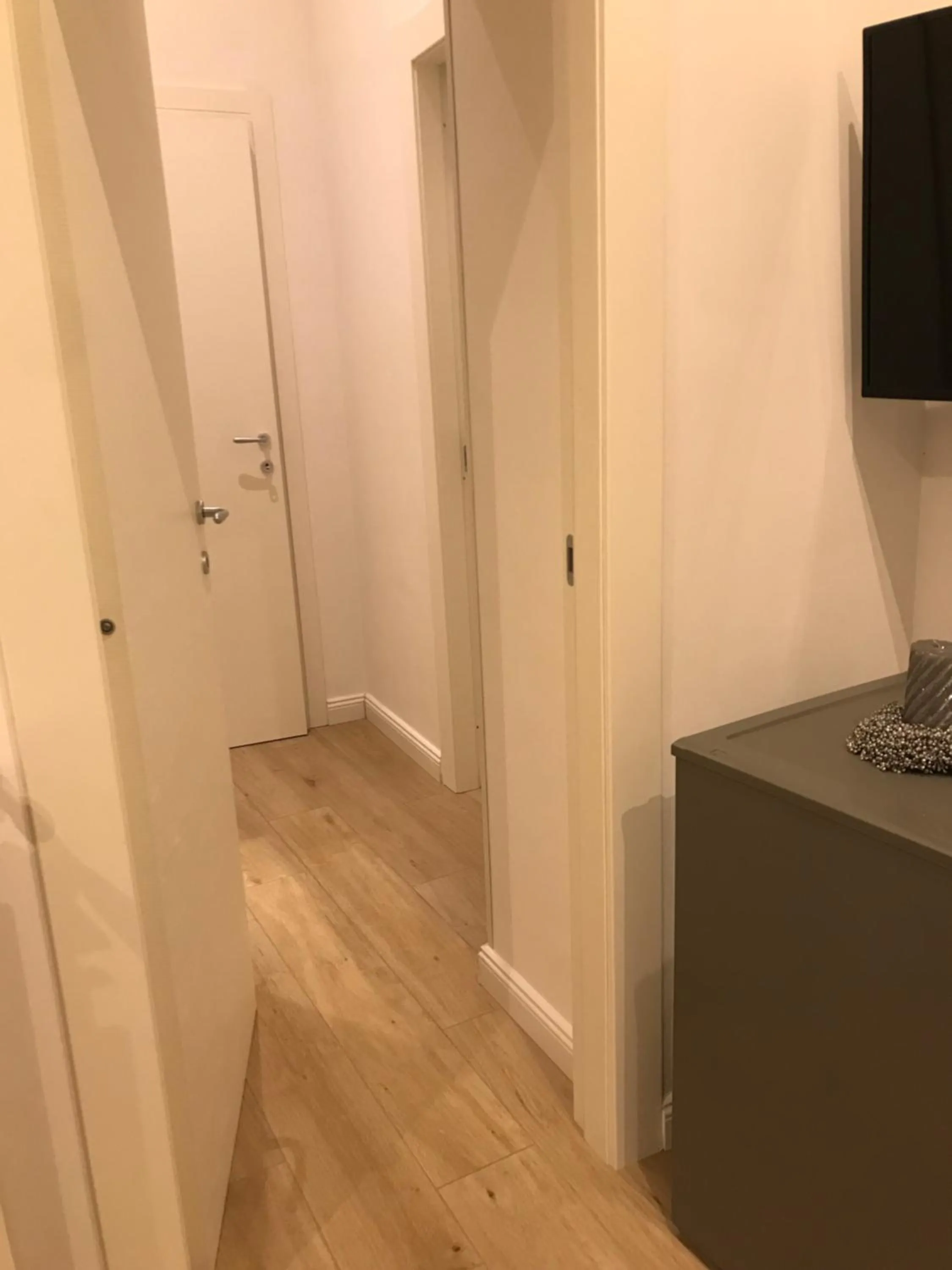 Seating area in Agorà