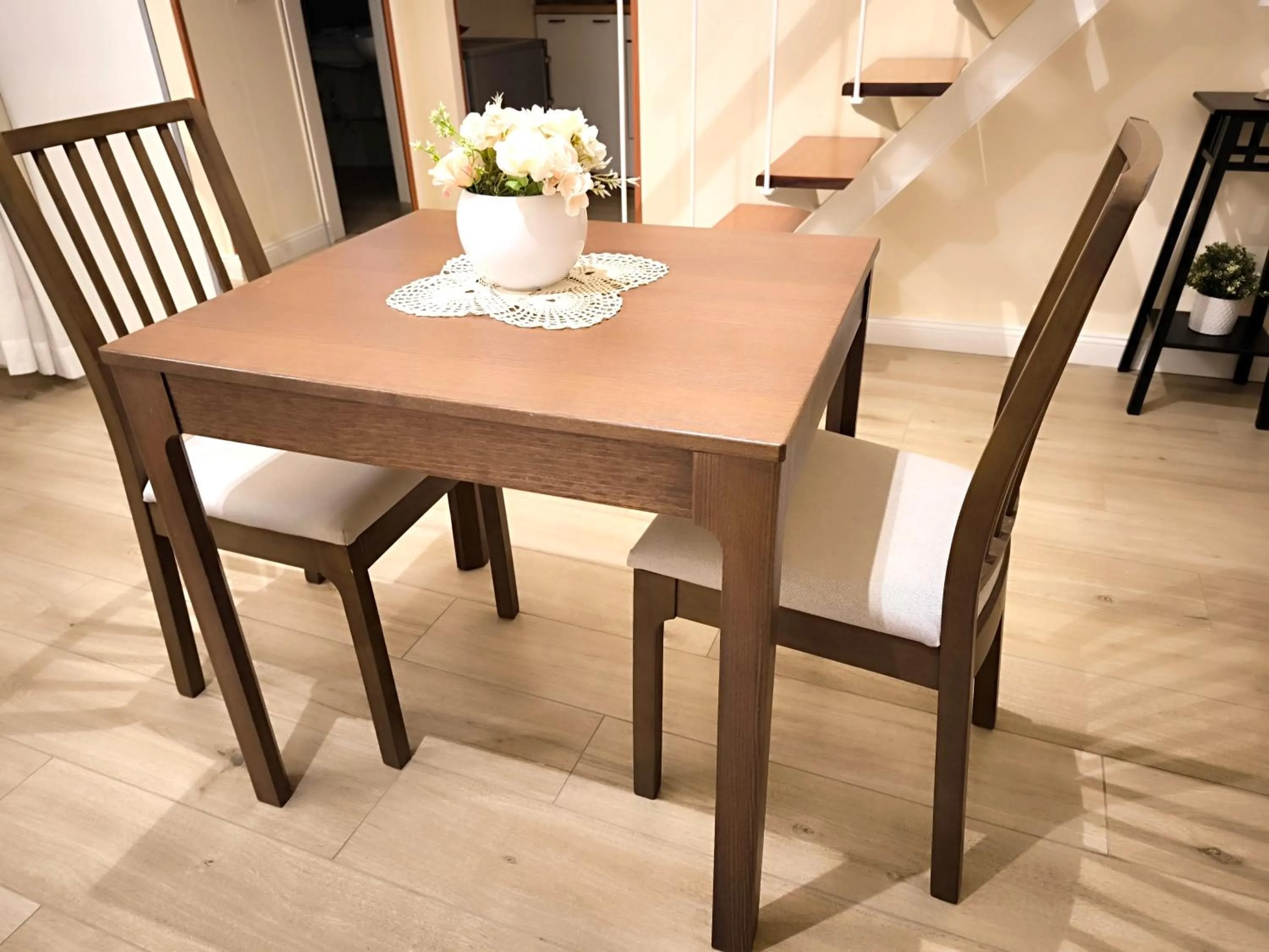 Dining area in Agorà