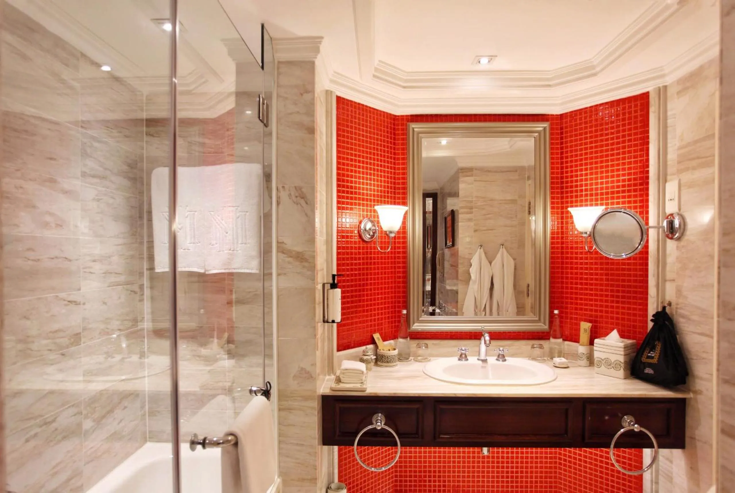 Shower in Sofitel Legend Metropole Hanoi
