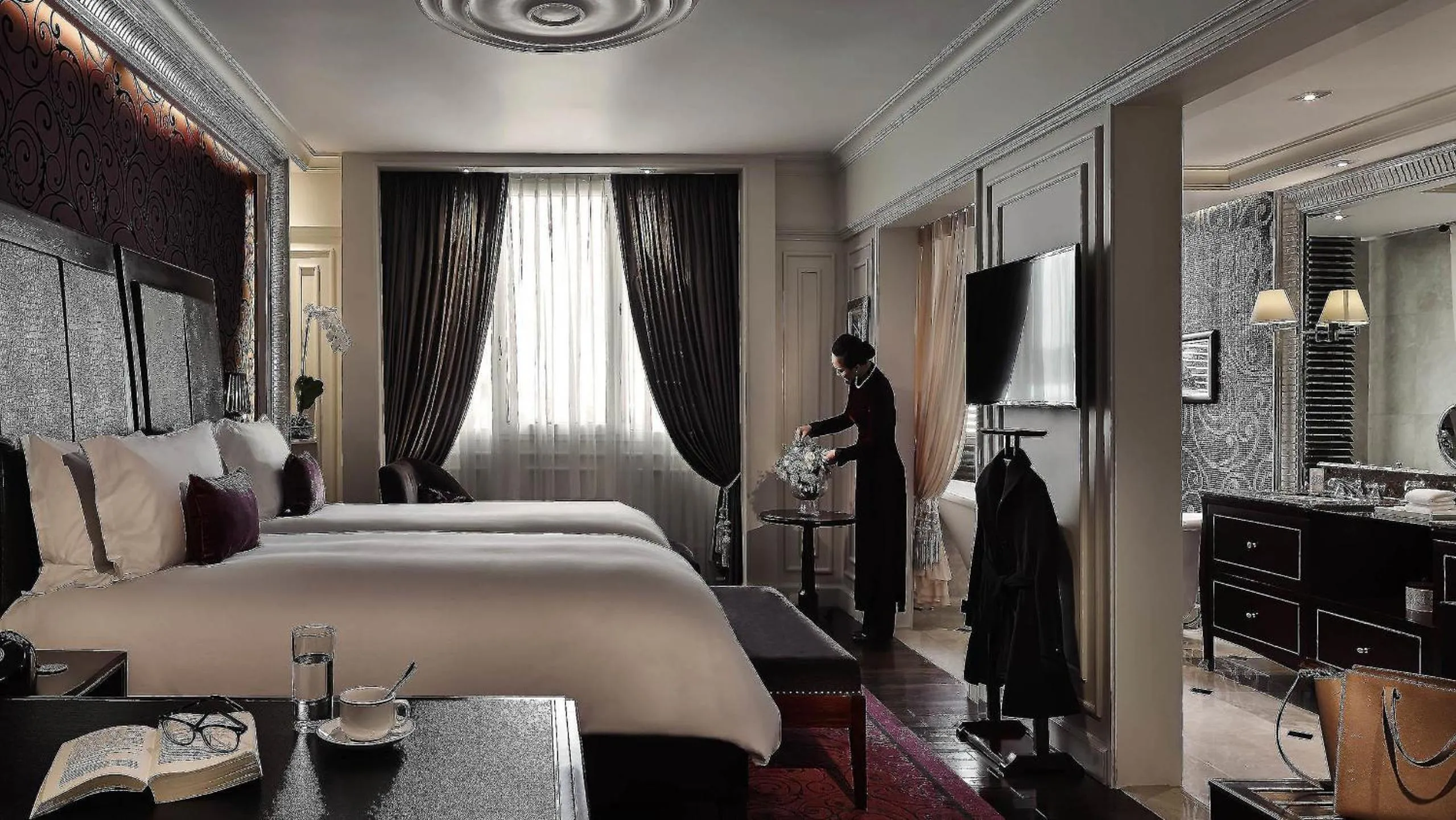 Bedroom, Bed in Sofitel Legend Metropole Hanoi