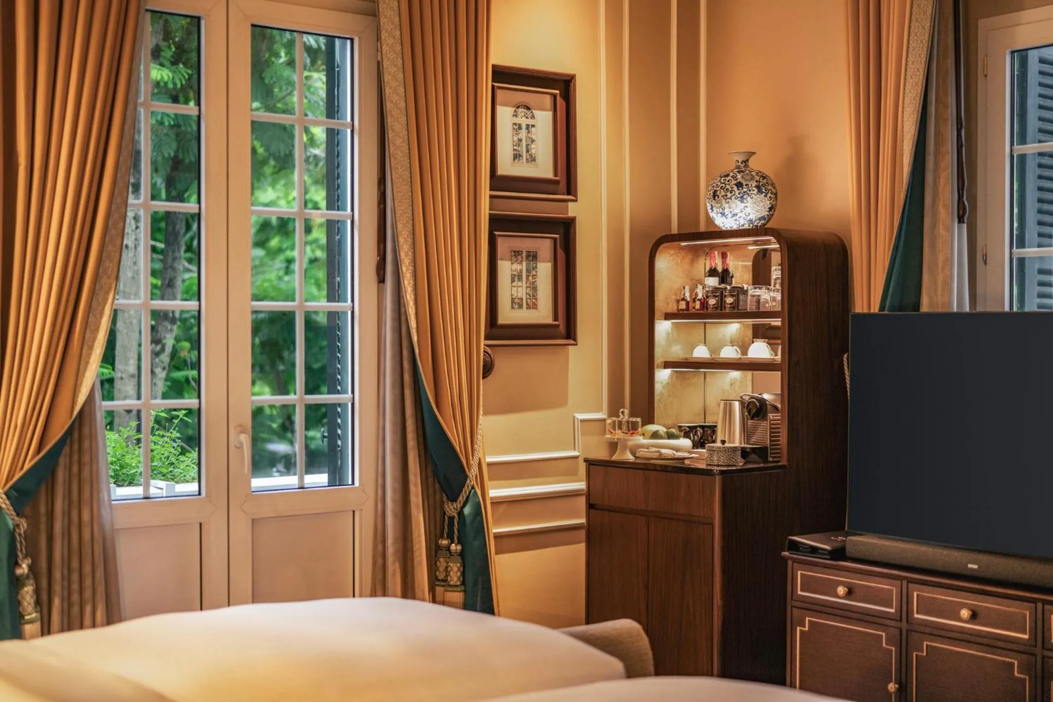 Bedroom, Bed in Sofitel Legend Metropole Hanoi