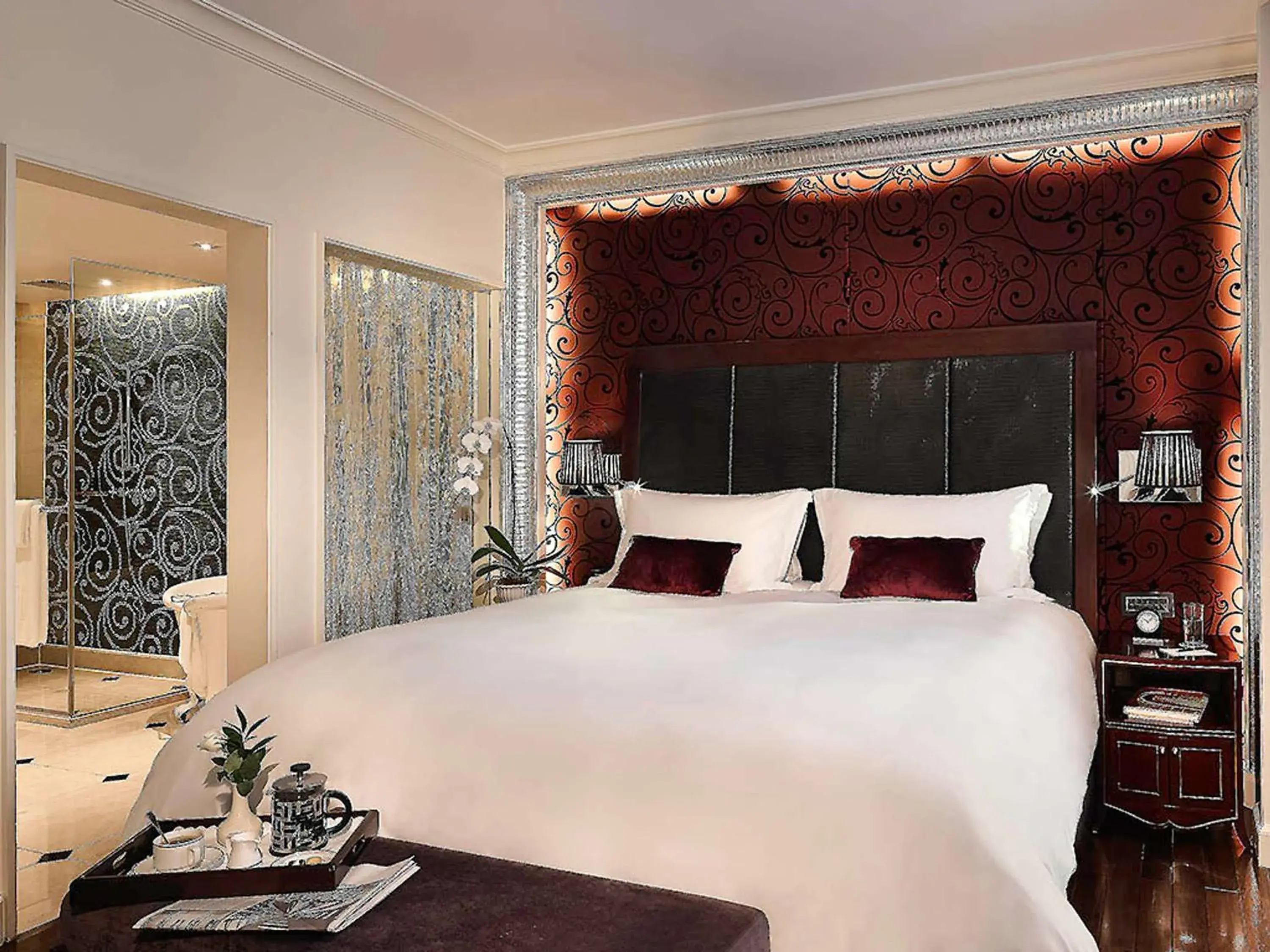 Opera Wing Prestige Suite with King Bed and Lounge Benefits in Sofitel Legend Metropole Hanoi Opera Wing Prestige Suite with King Bed and Lounge Benefits in Sofitel Legend Metropole Hanoi