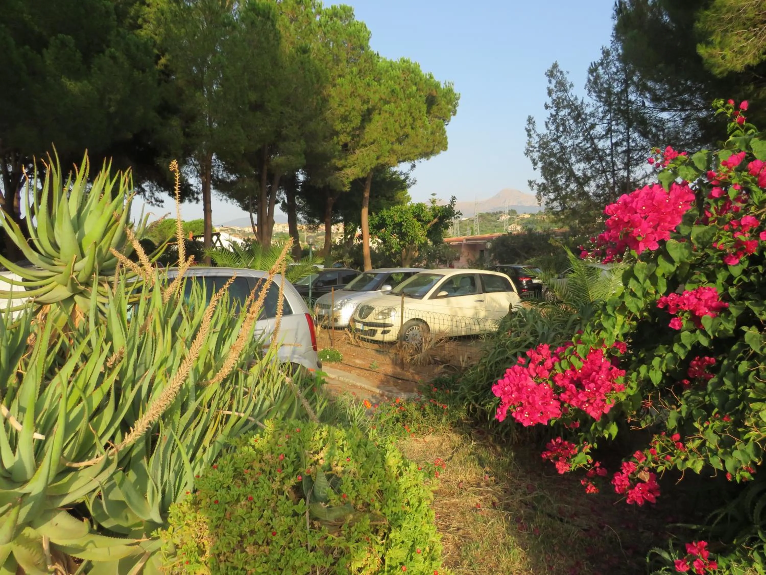 Parking in Villa Teti - Sicilia