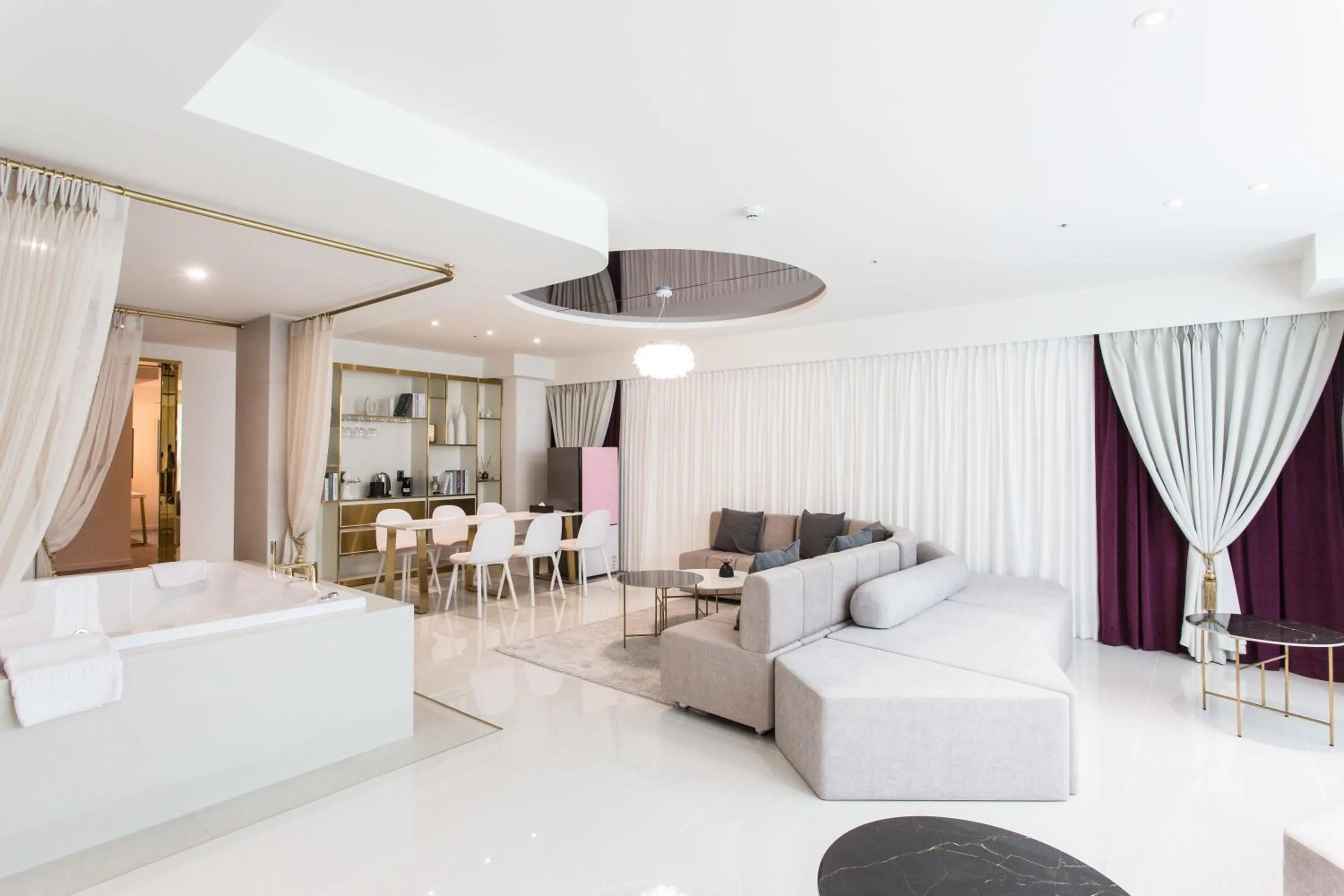 Bed in Interburgo Hotel Wonju