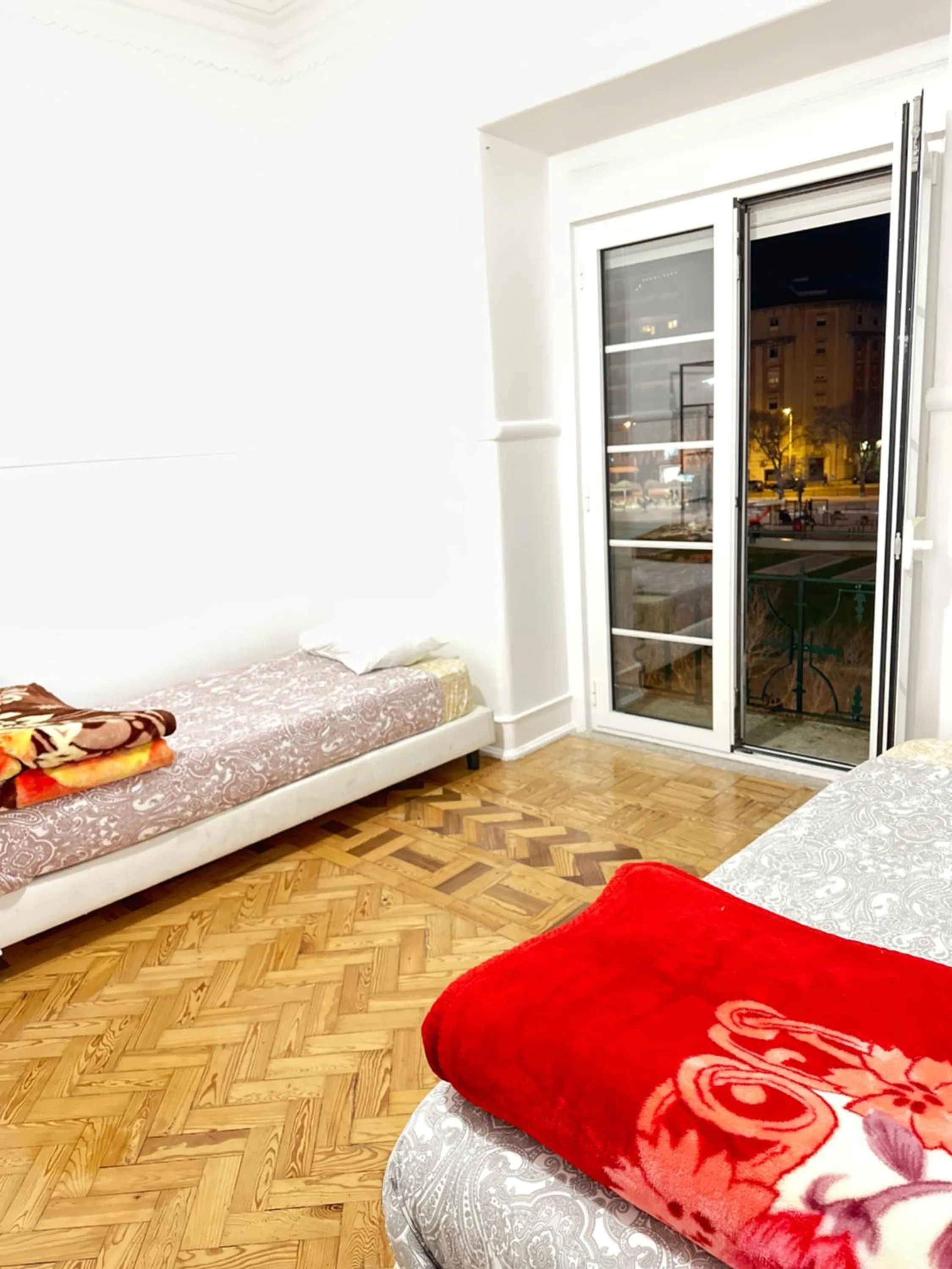 Bed in Rainbow Guest House