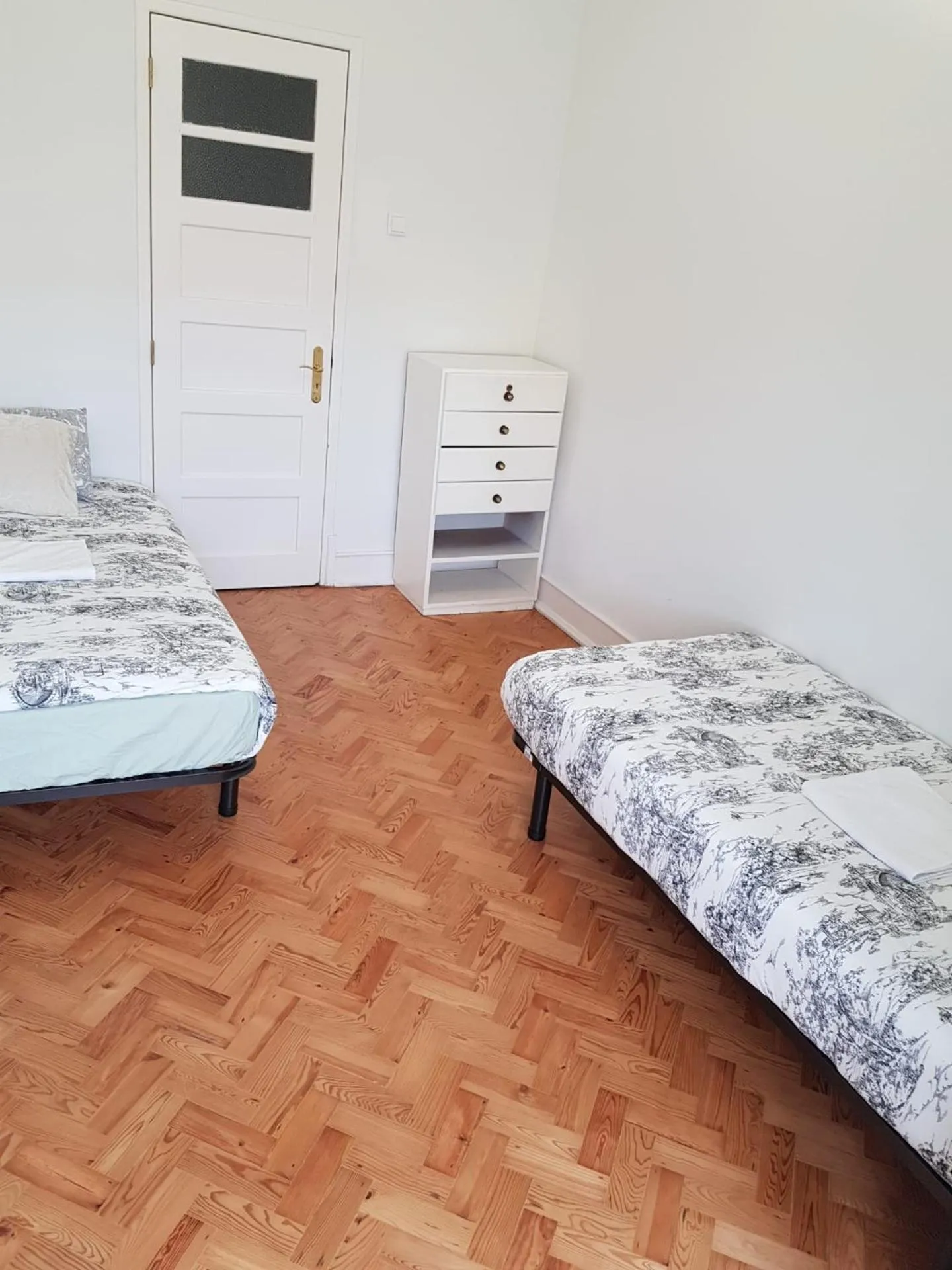 Bed in Rainbow Guest House