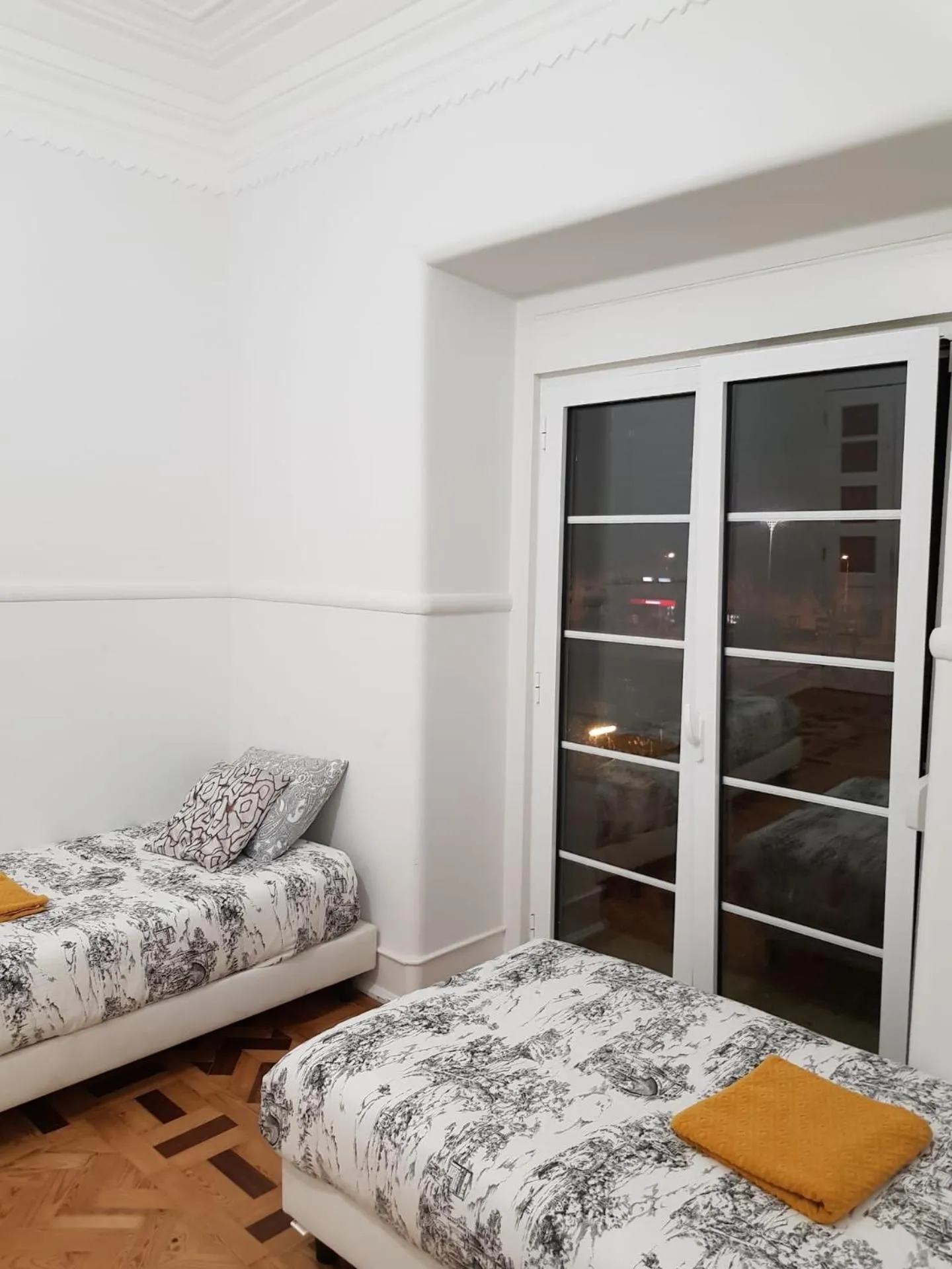 Bed in Rainbow Guest House