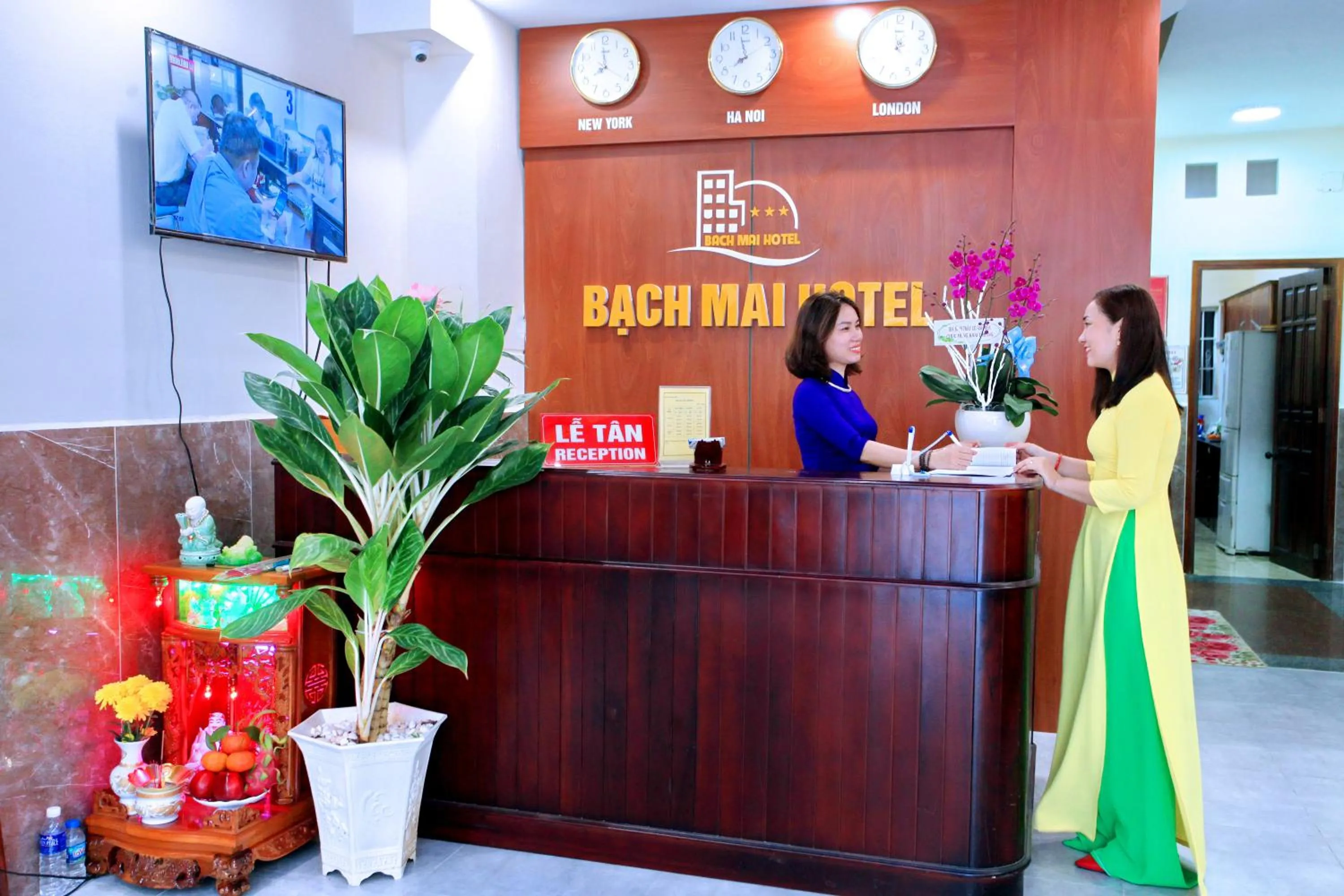 Staff in Khách sạn Bạch Mai Vũng Tàu - Bach Mai Vung Tau hotel