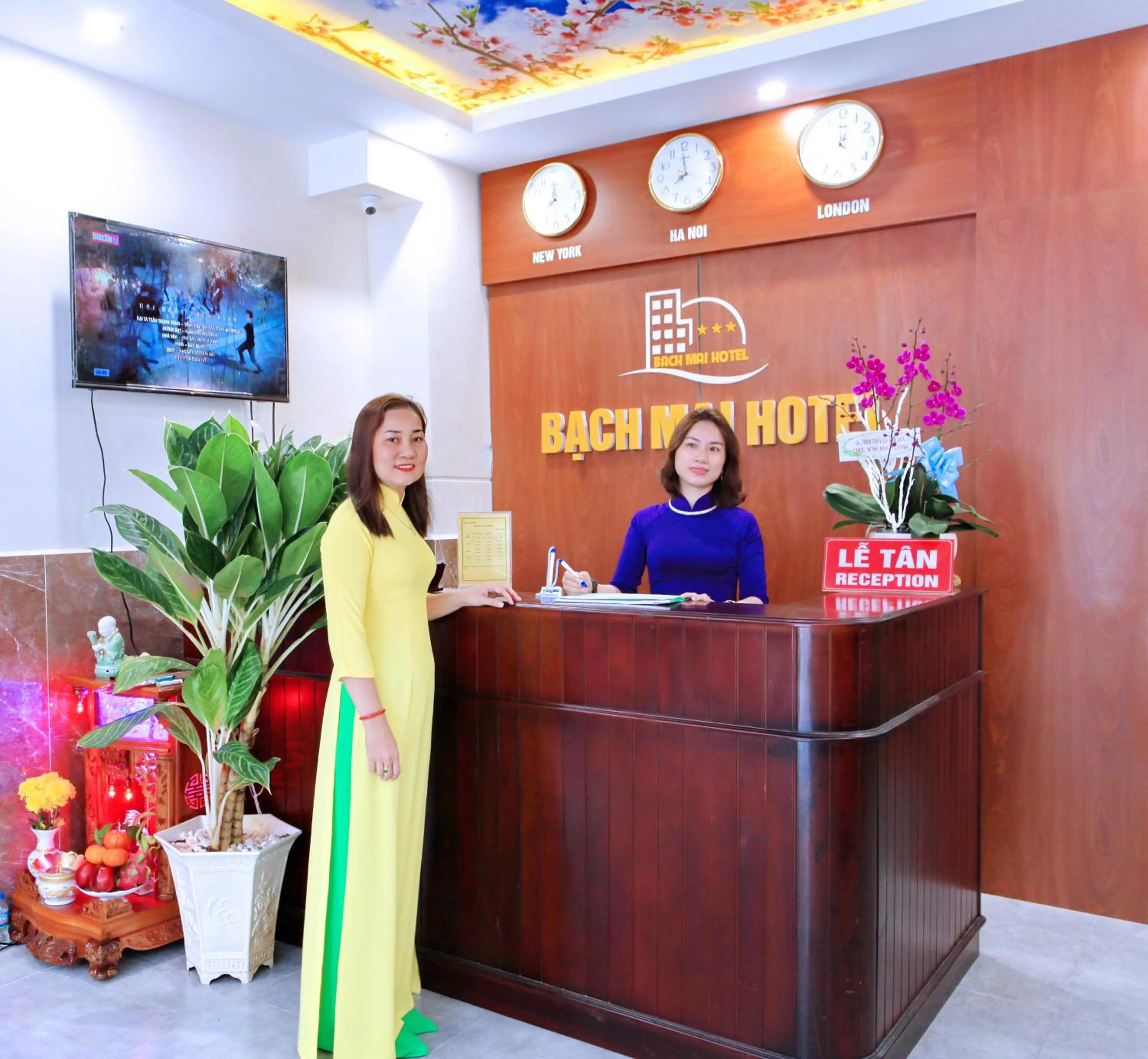 Staff in Khách sạn Bạch Mai Vũng Tàu - Bach Mai Vung Tau hotel