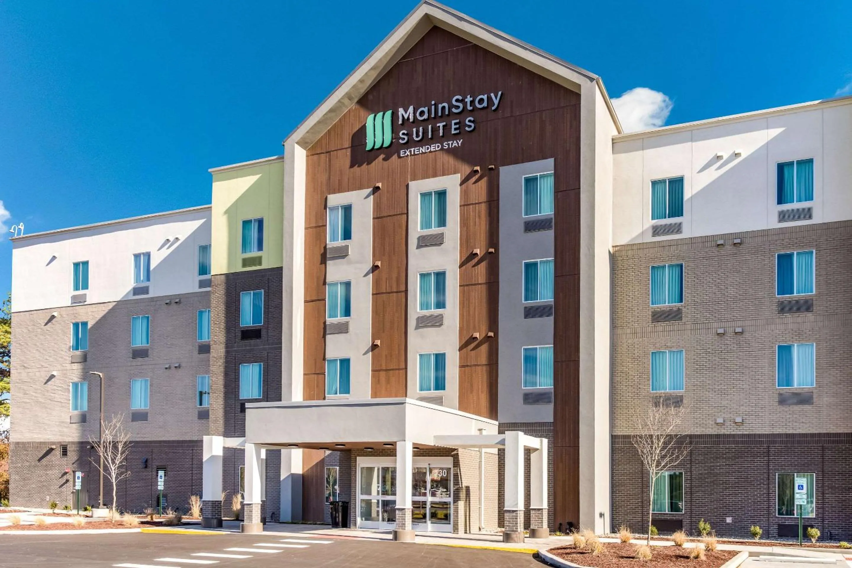Property building in MainStay Suites Murfreesboro