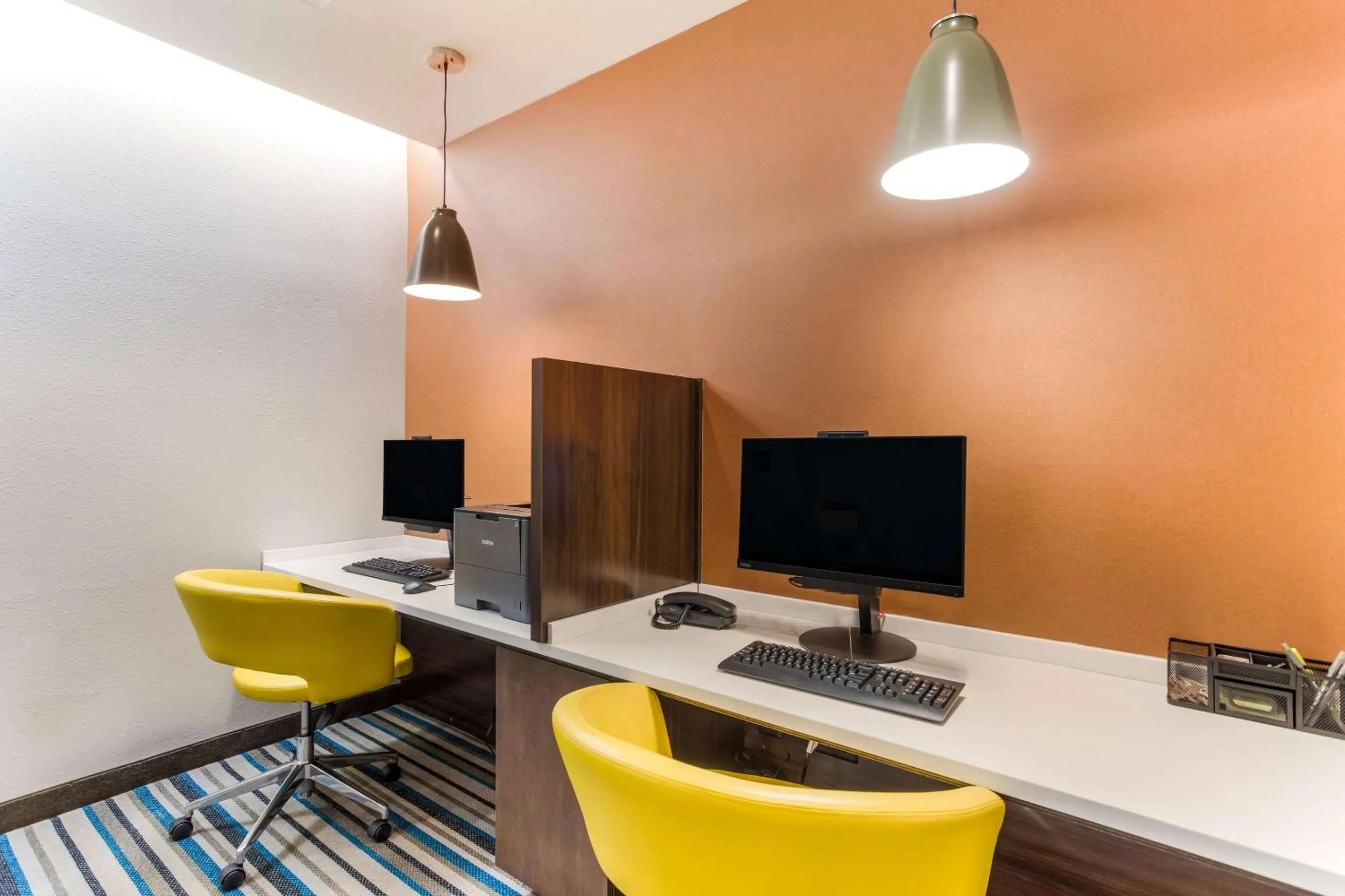 Business facilities in MainStay Suites Murfreesboro