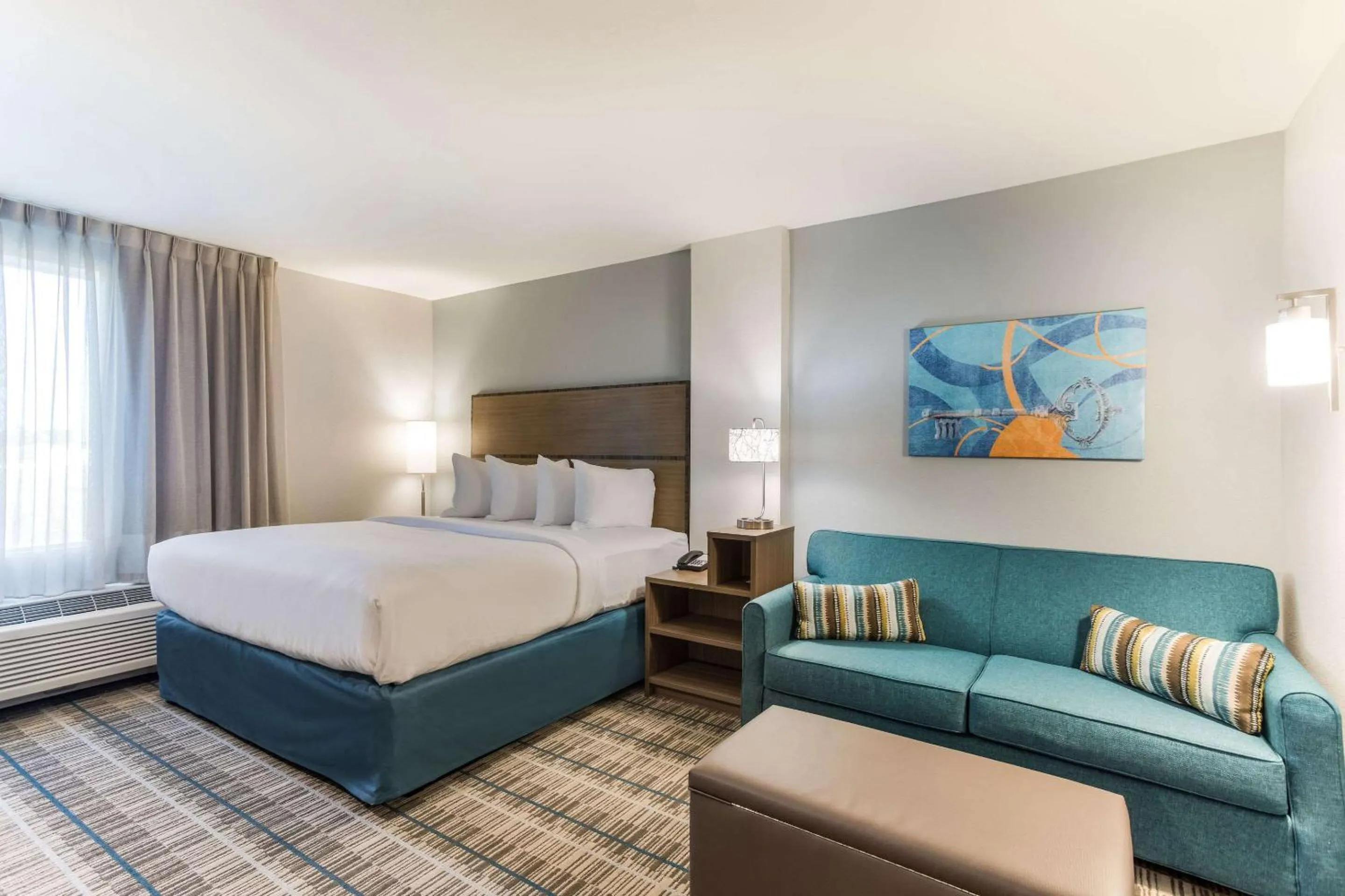 Bedroom, Bed in MainStay Suites Murfreesboro