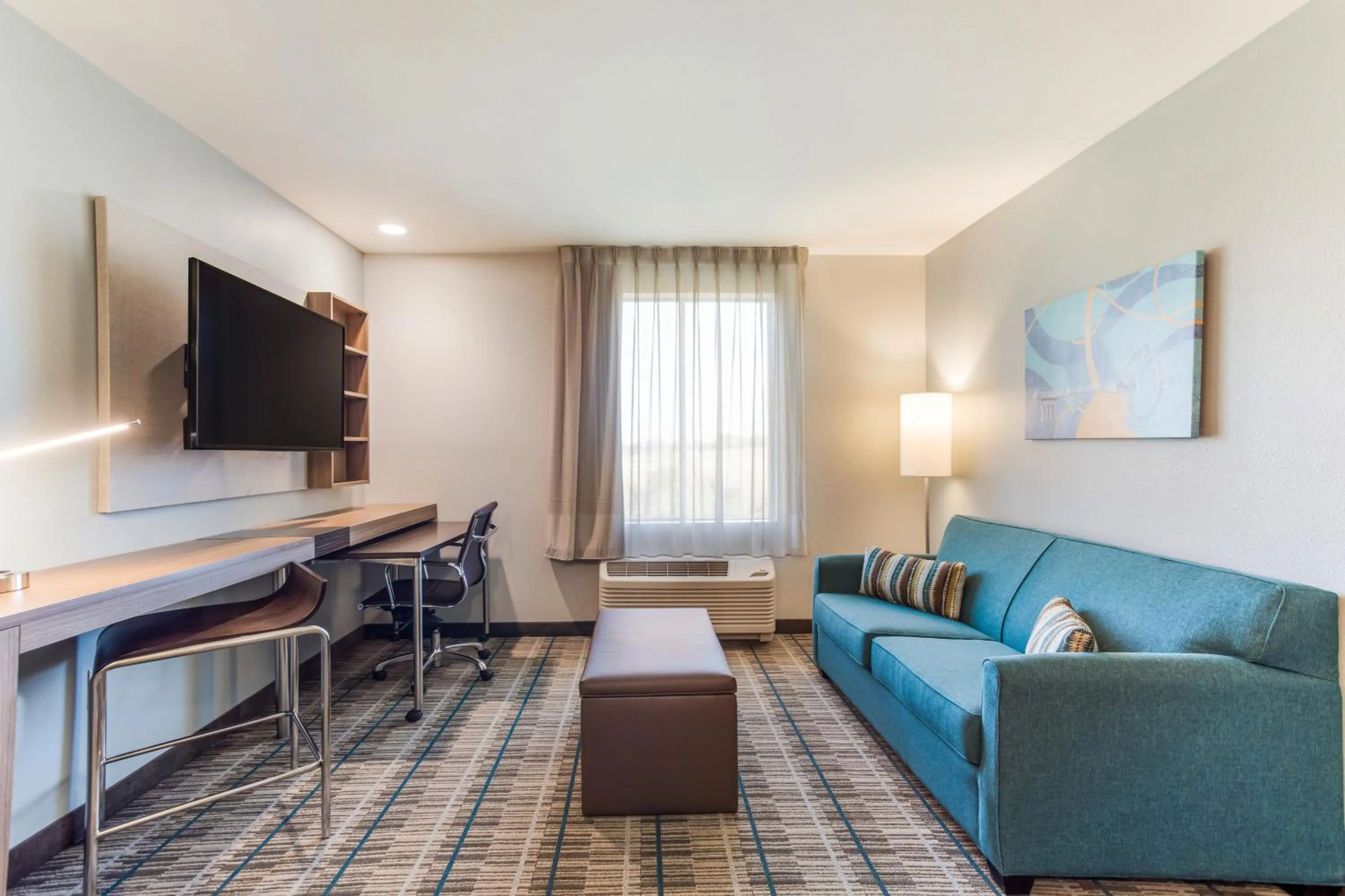 Seating area in MainStay Suites Murfreesboro