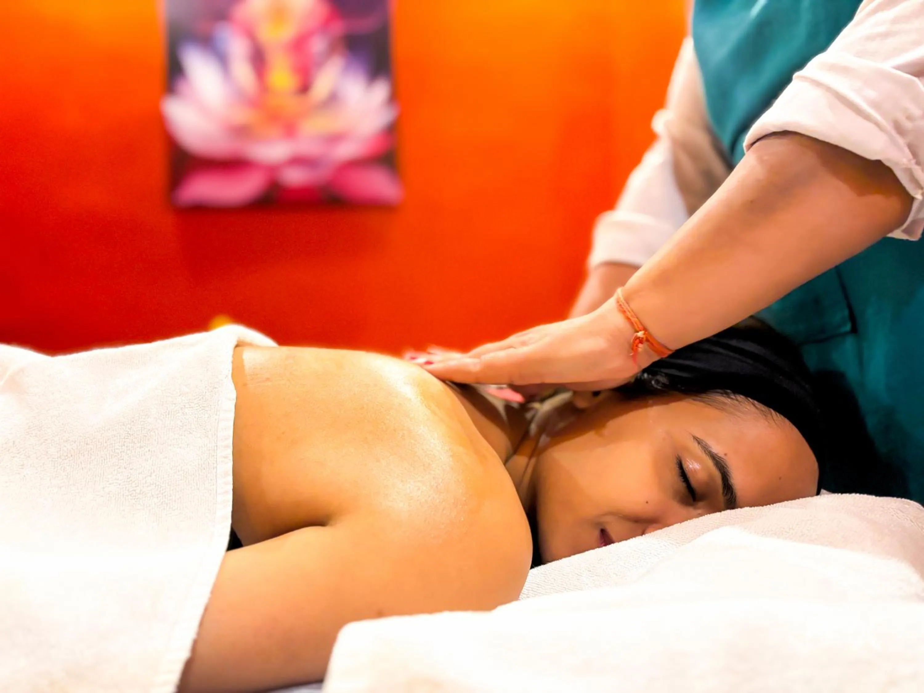 Spa and wellness centre/facilities in The Neeraj River Forest Resort Ayurvedic Wellness Center