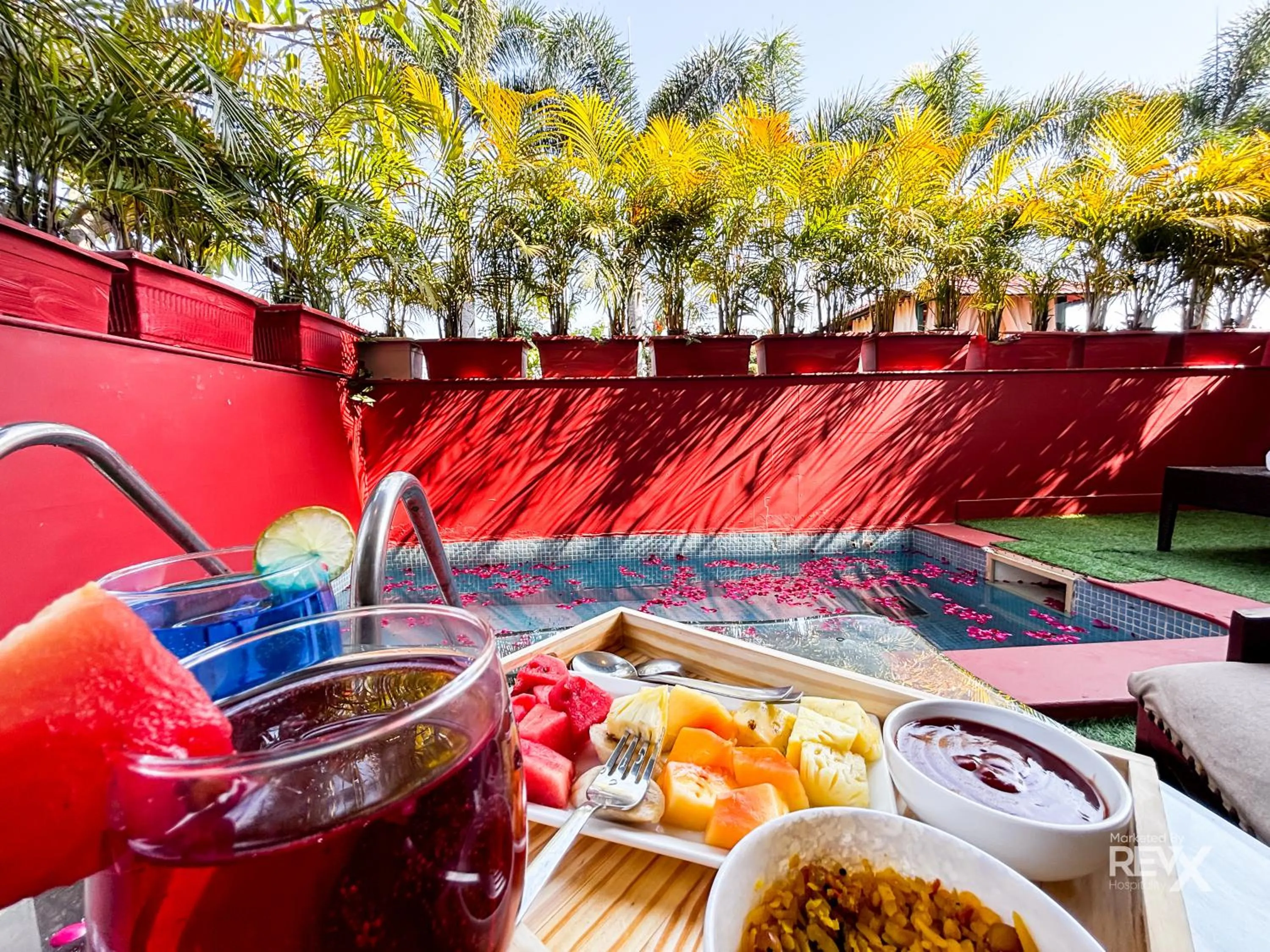 Food in The Neeraj River Forest Resort Ayurvedic Wellness Center