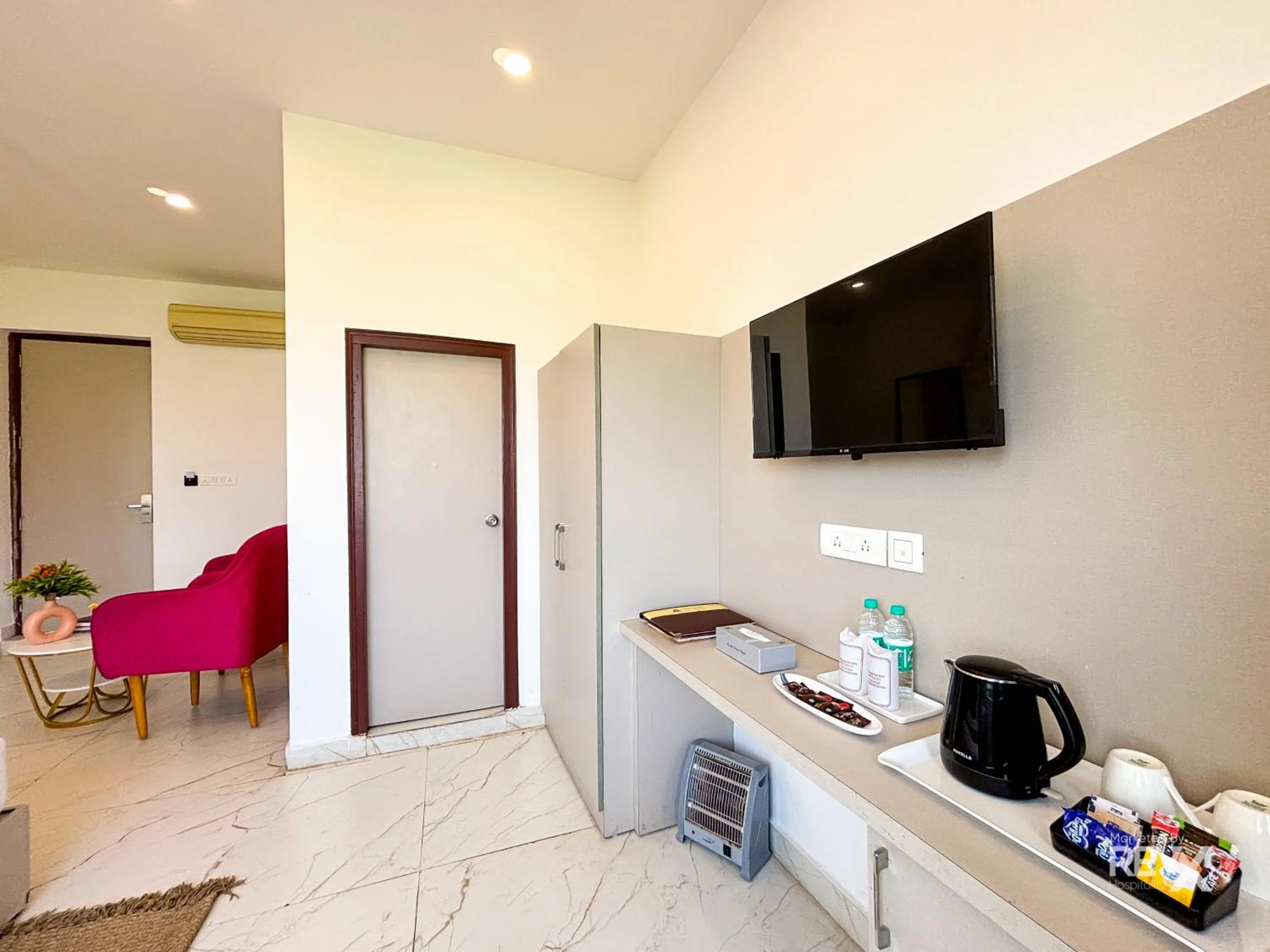 TV and multimedia in The Neeraj River Forest Resort Ayurvedic Wellness Center