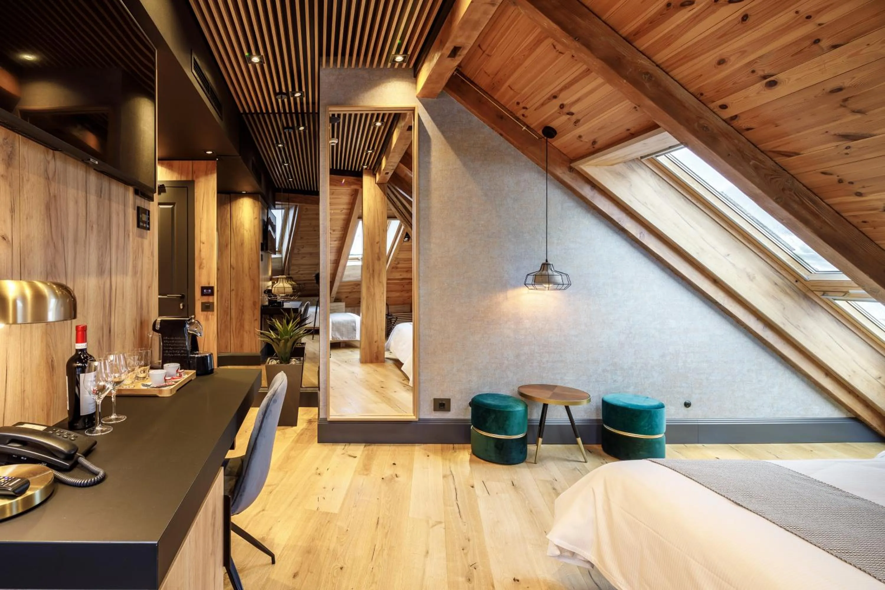 Photo of the whole room in SCHUSTER Boarding House