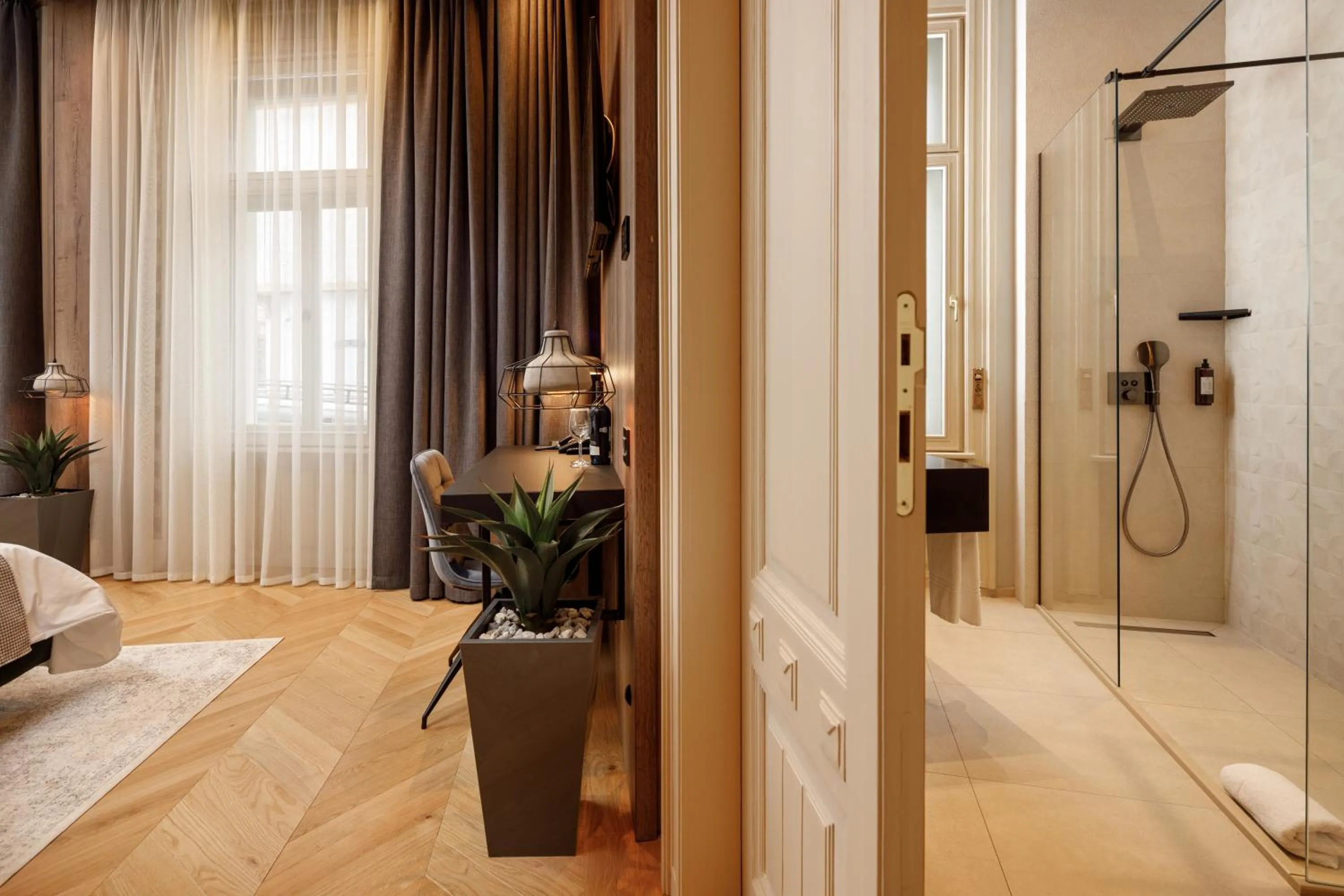 Decorative detail, Bed in SCHUSTER Boarding House