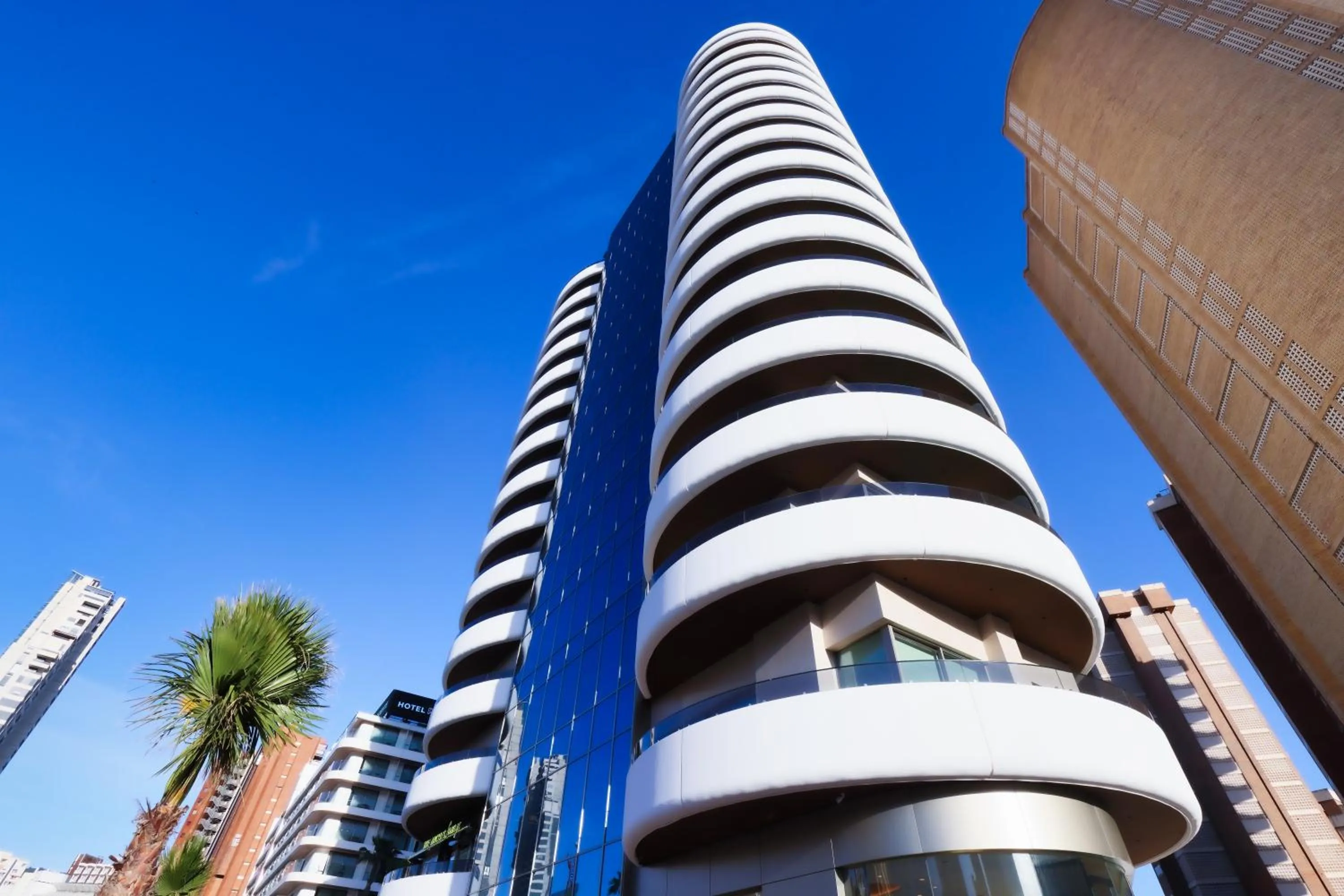 Facade/entrance in Hotel Gold Arcos 4 Sup - Opened May 2022