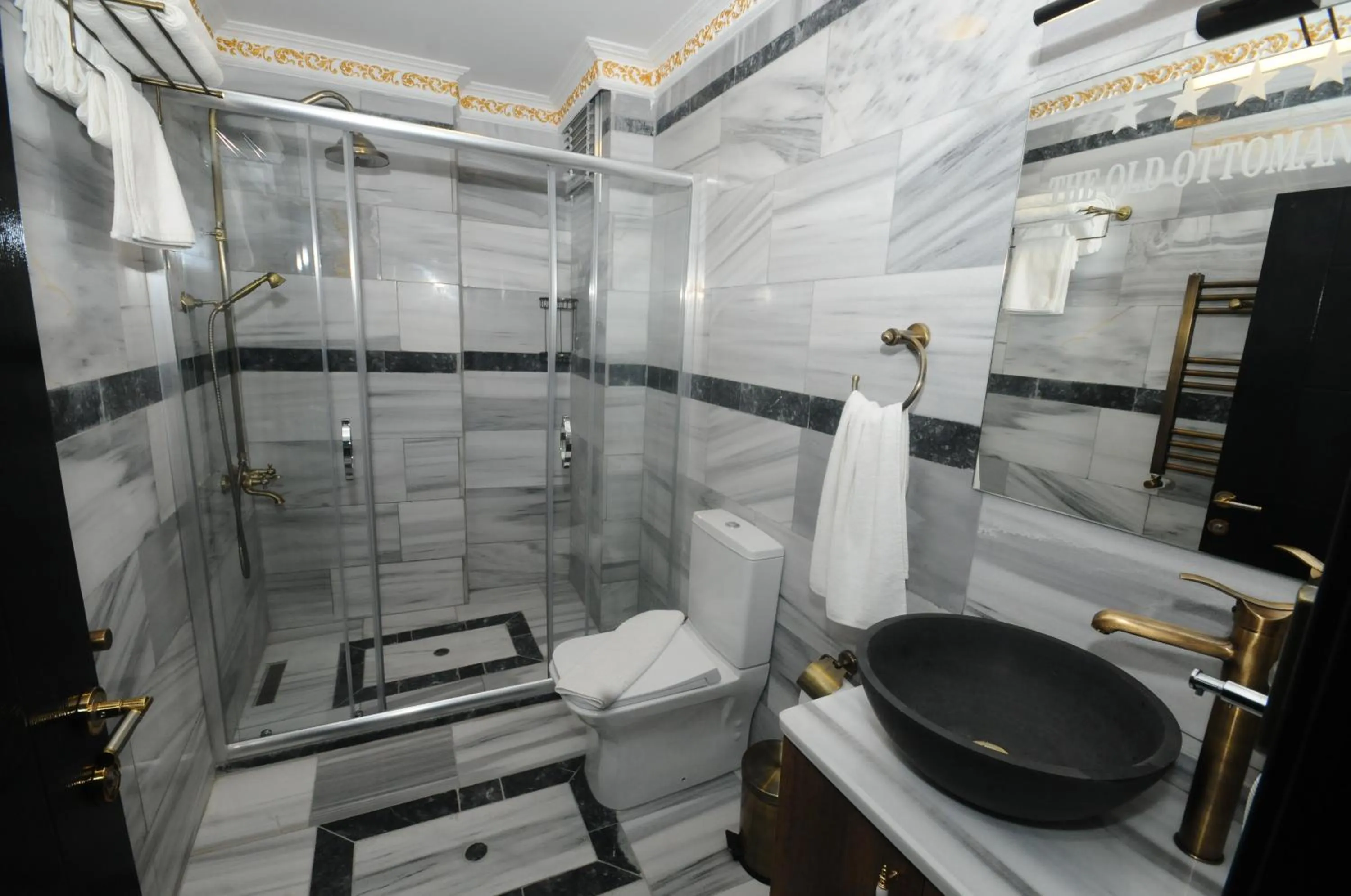 Bathroom in The Old Ottoman Castle