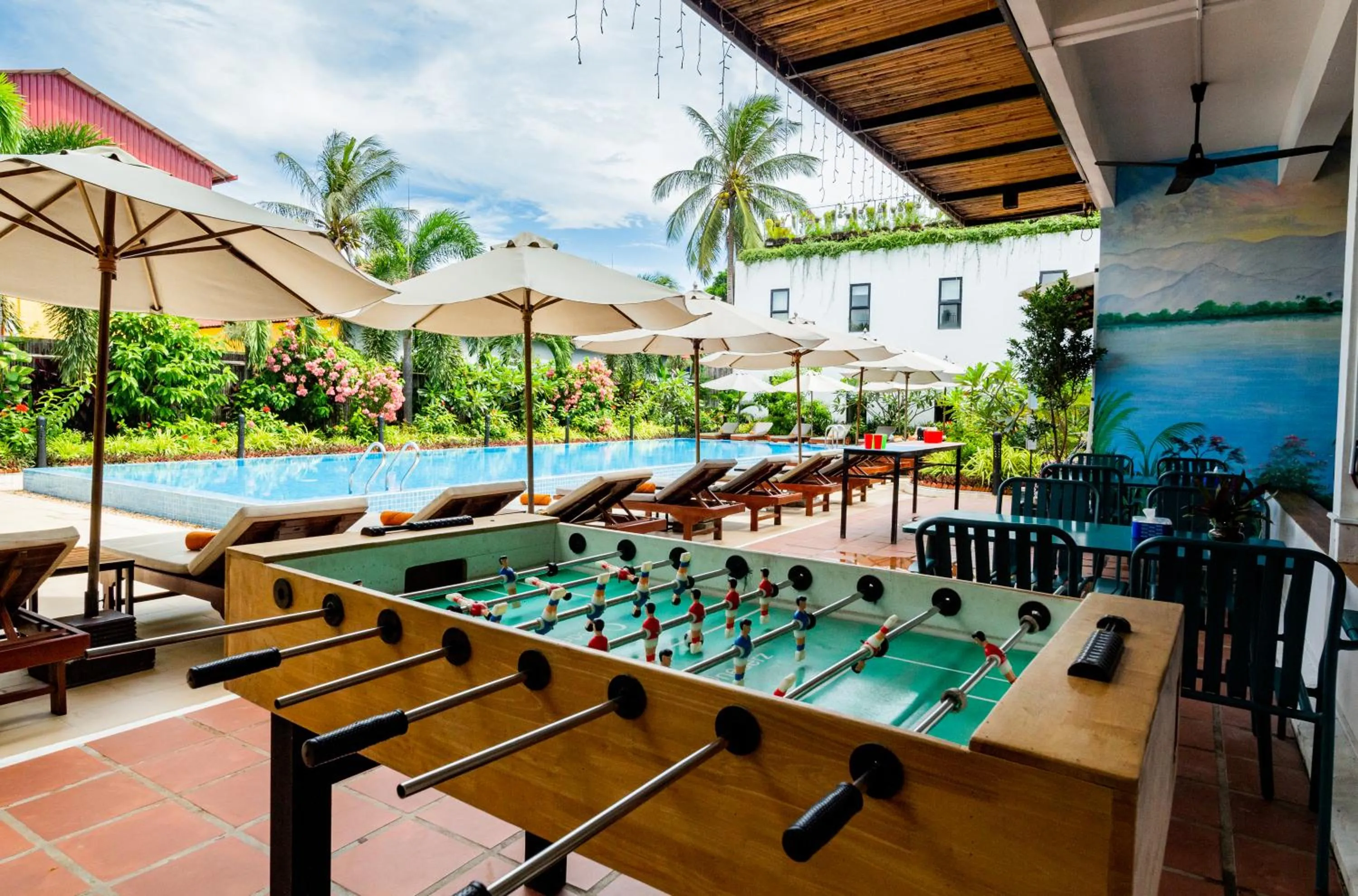 Pool view in Onederz Kampot