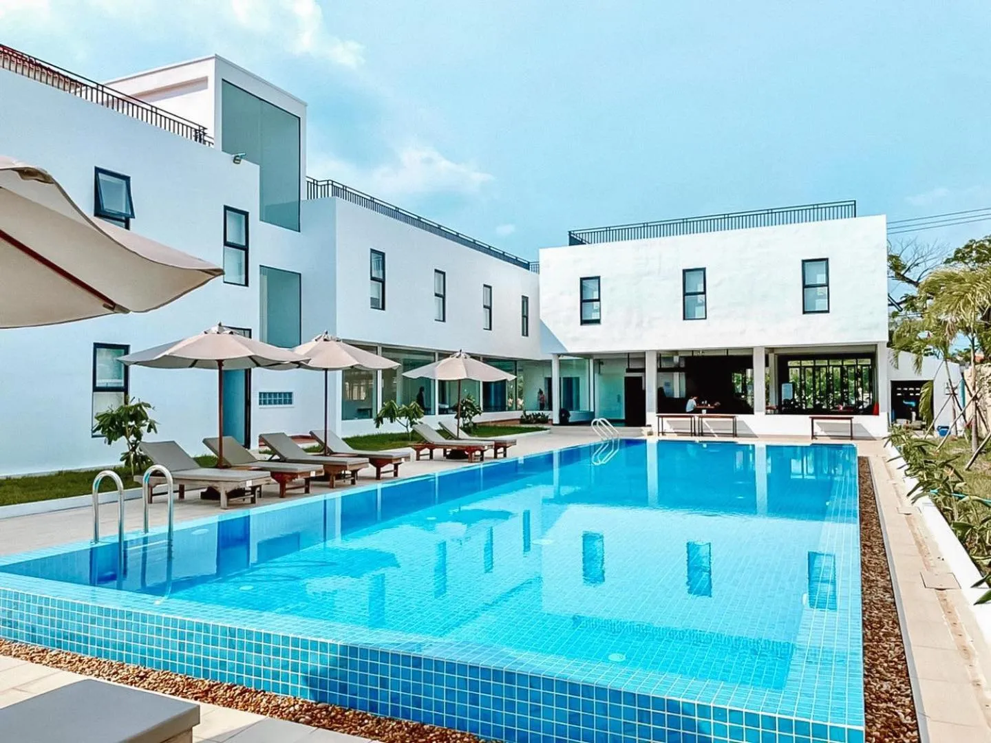 Property building in Onederz Kampot