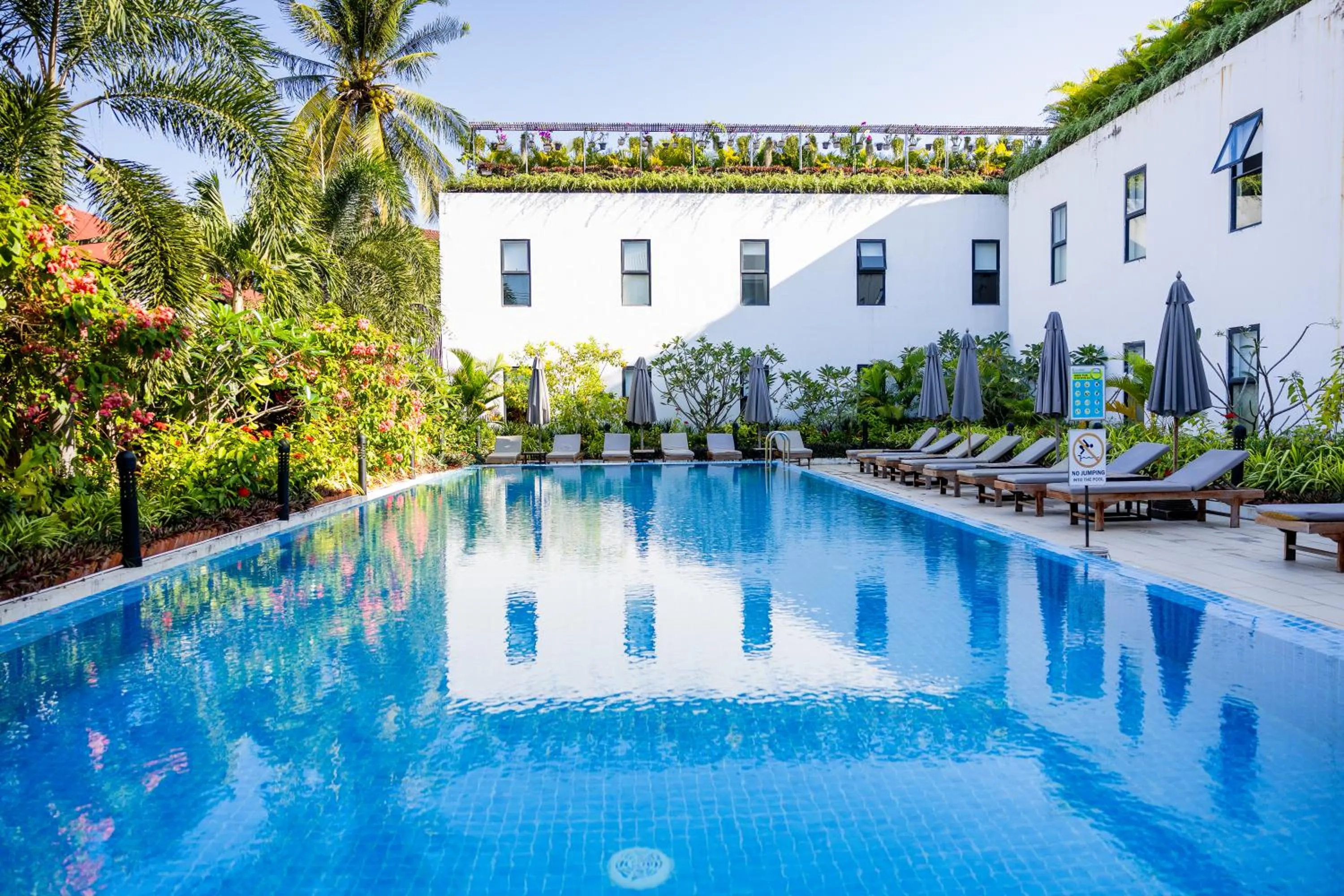 Property building in Onederz Kampot