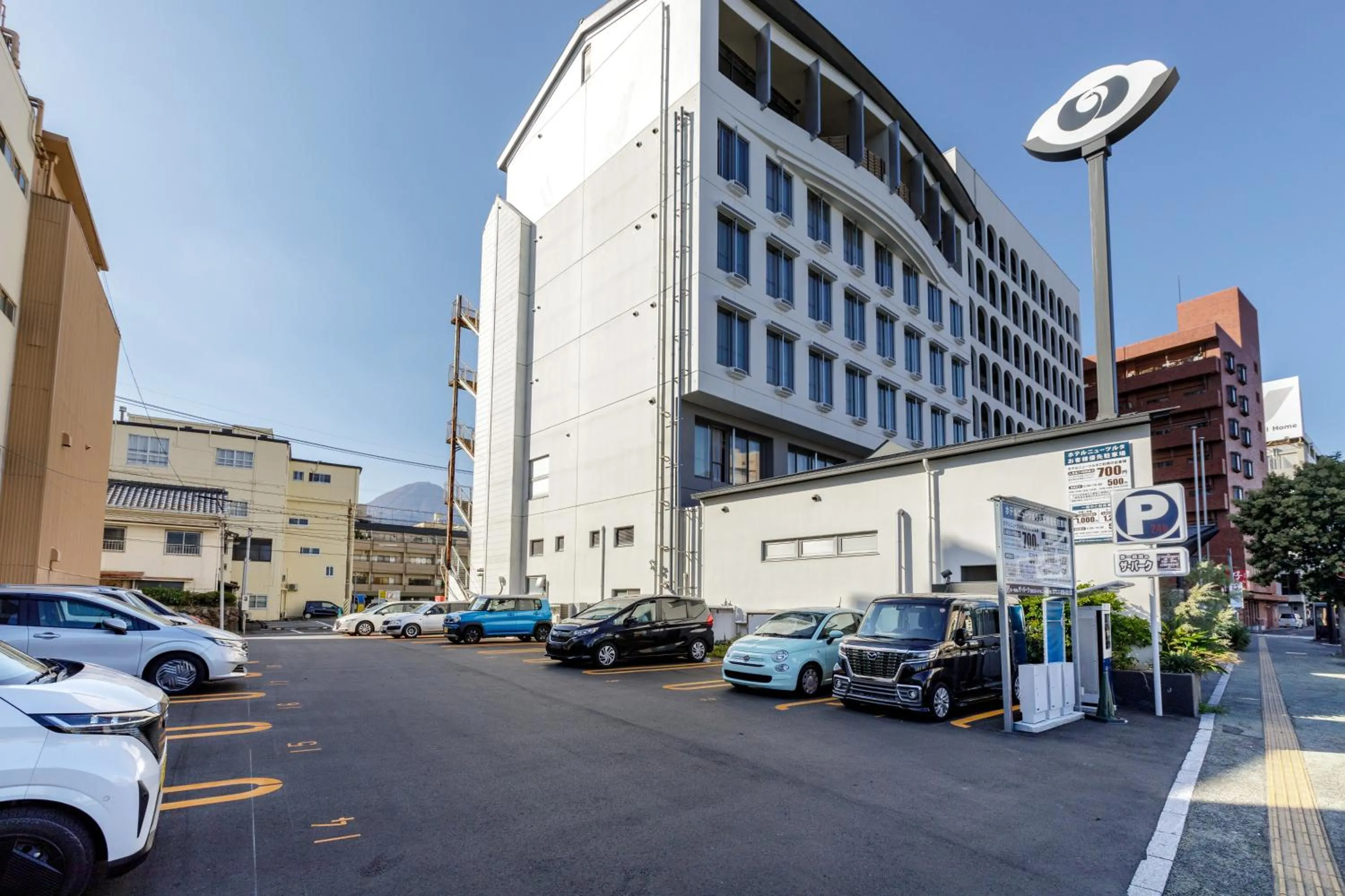 Parking in Hotel New Tsuruta