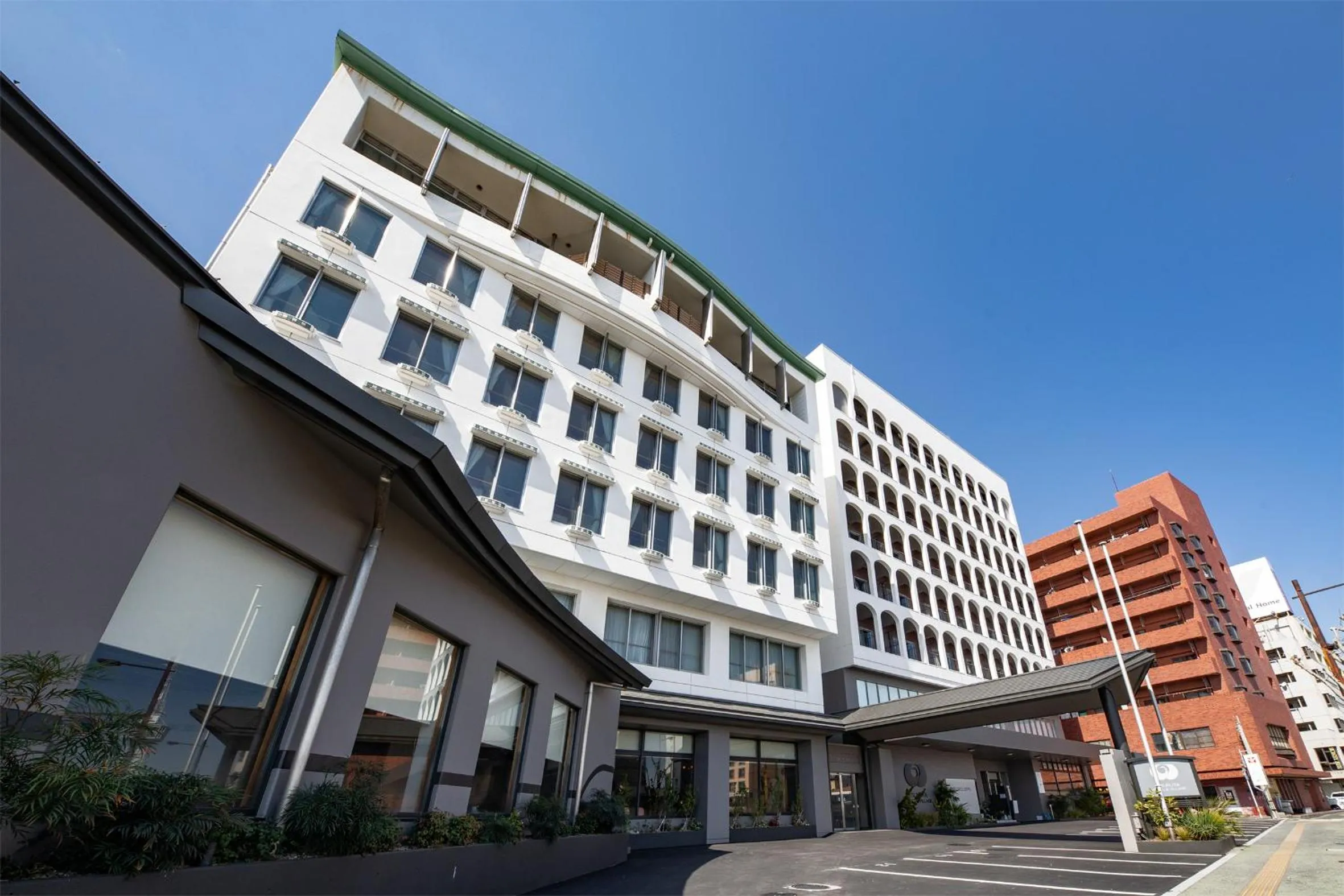 Property building in Hotel New Tsuruta