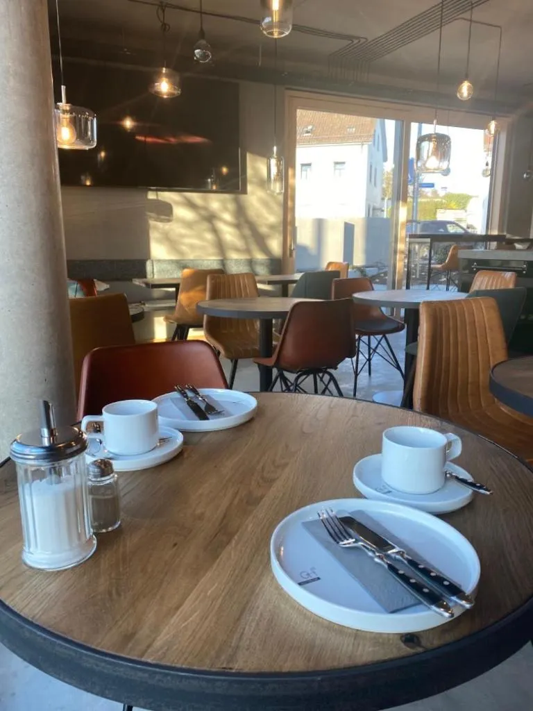 Breakfast in GH1 Aparthotel am Glockenplatz