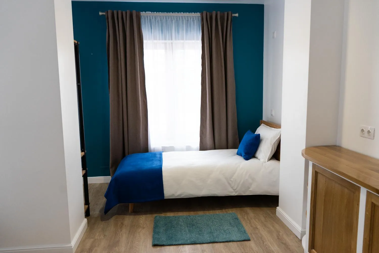 Bed in English House