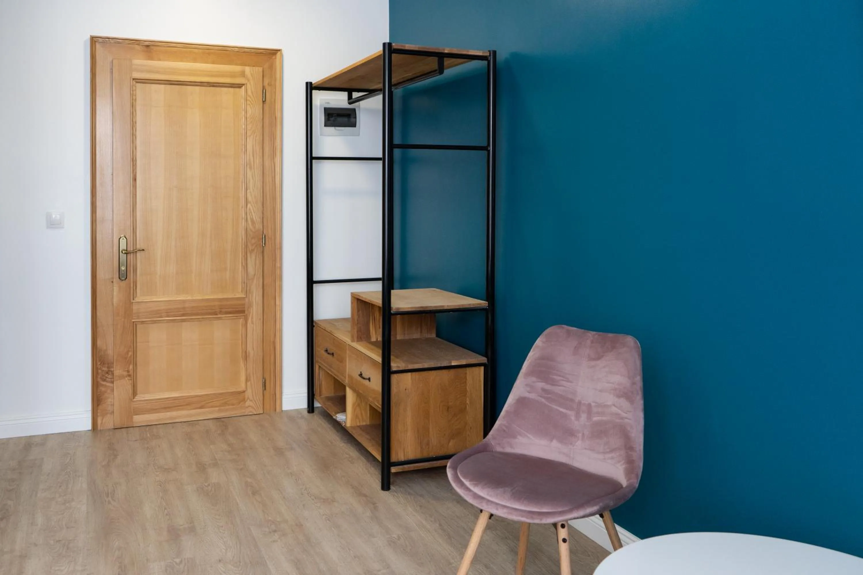 Seating area in English House