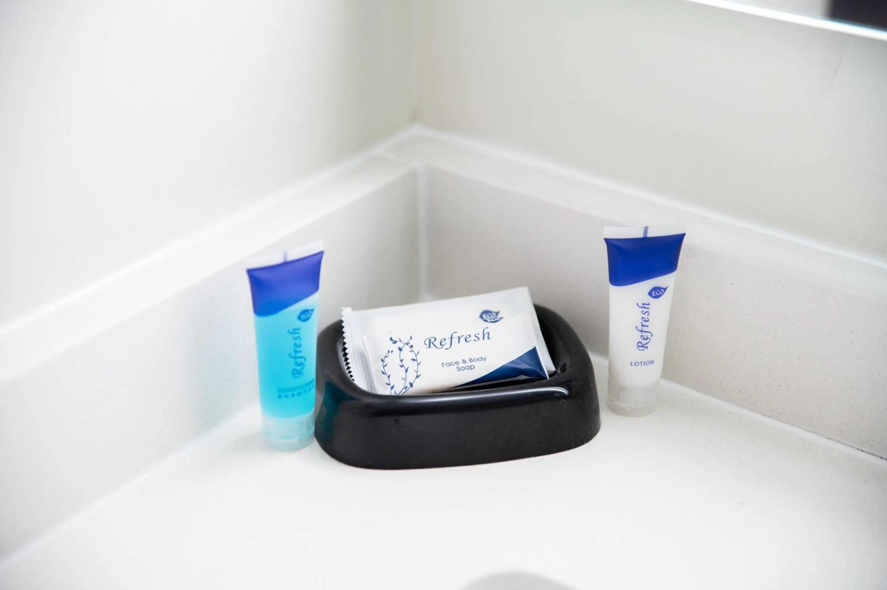 Bedroom in Heritage House Inn on Cape Cod, an Ascend Collection Hotel