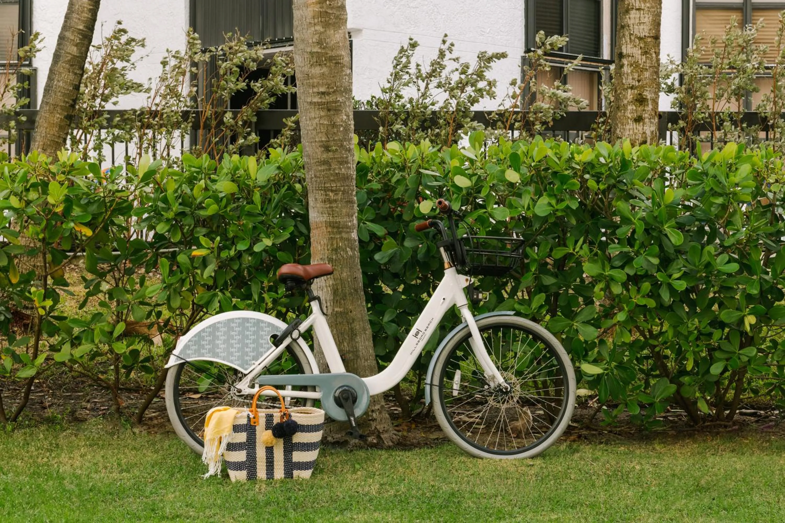 Natural landscape in Hillsboro Beach Resort by Kasa