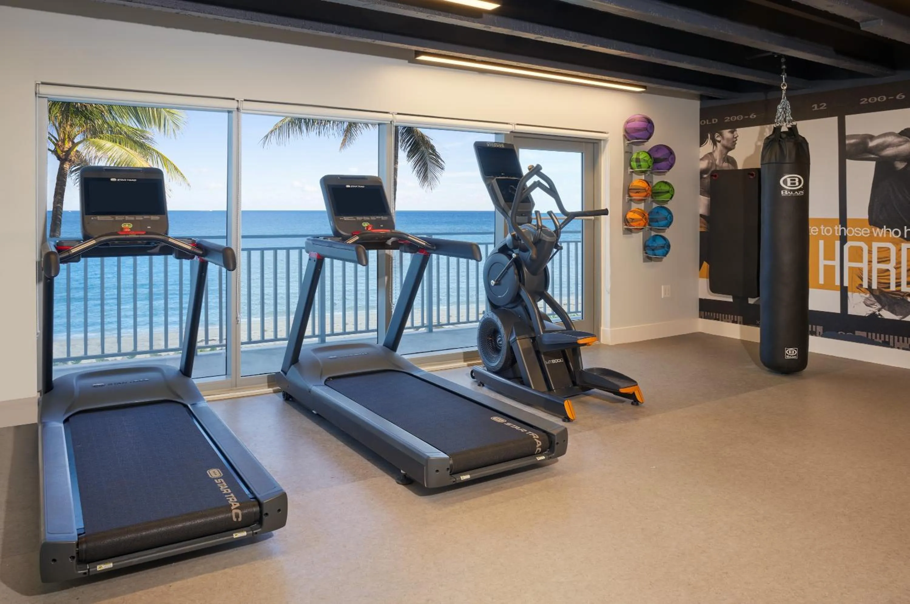Fitness centre/facilities in Hillsboro Beach Resort by Kasa