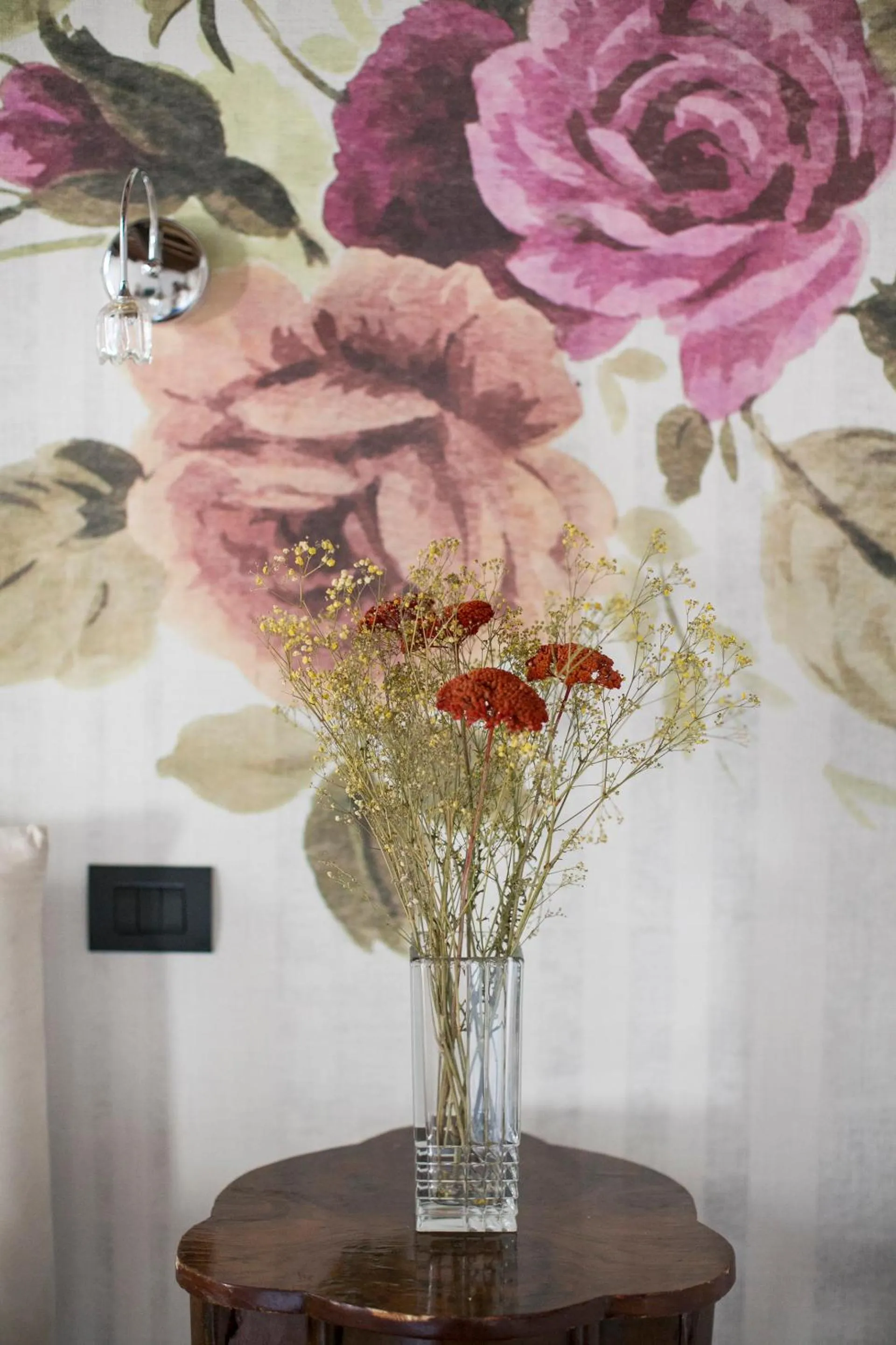 Decorative detail in Porta Del Tempo