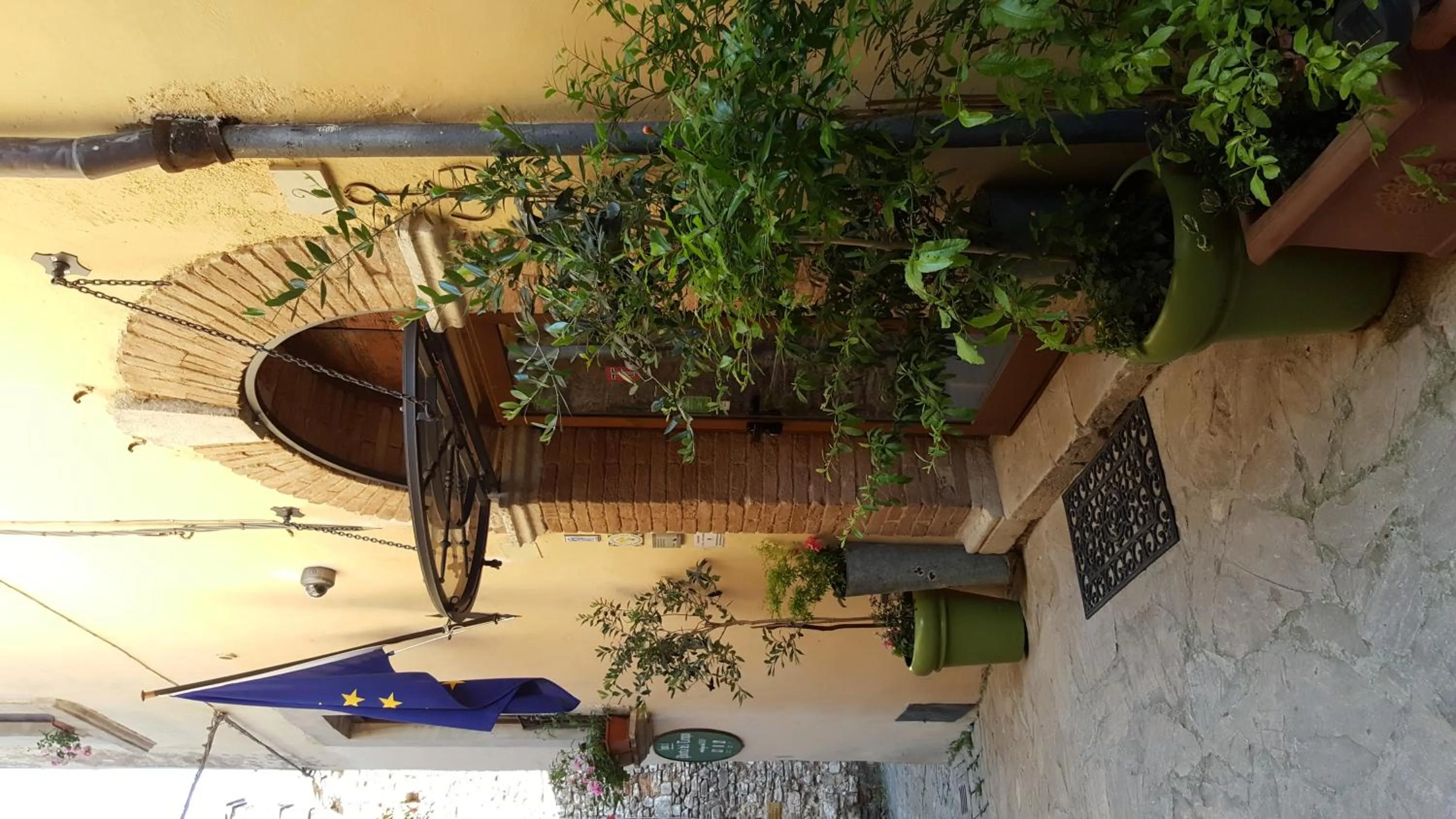 Facade/entrance in Porta Del Tempo