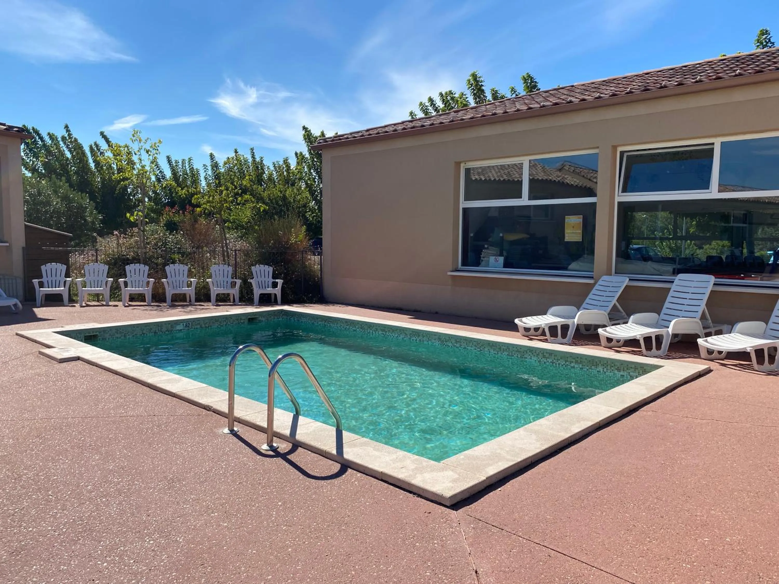 Day, Swimming Pool in Les Demeures du Ventoux - Vacanceole