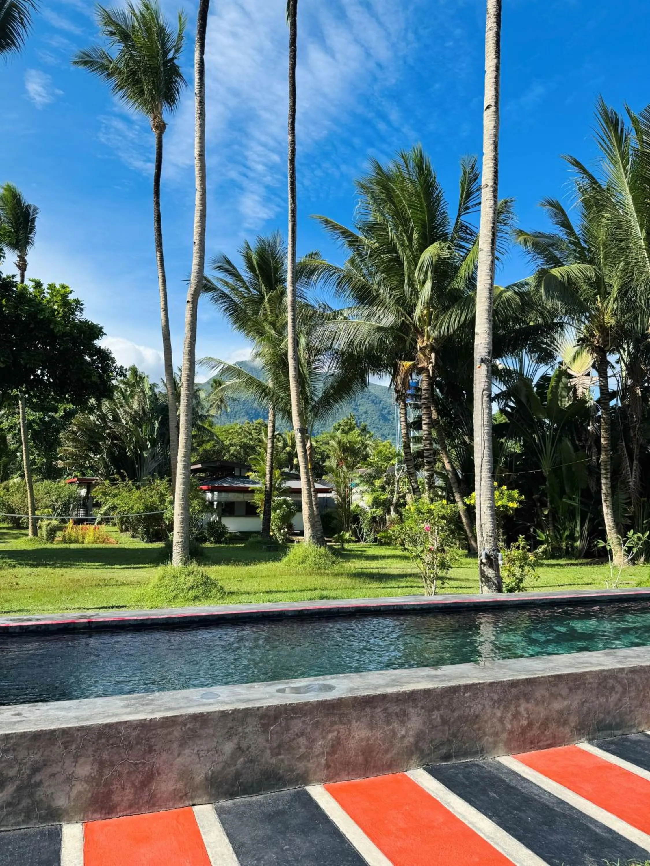 SomeWhere Else Boutique Resort