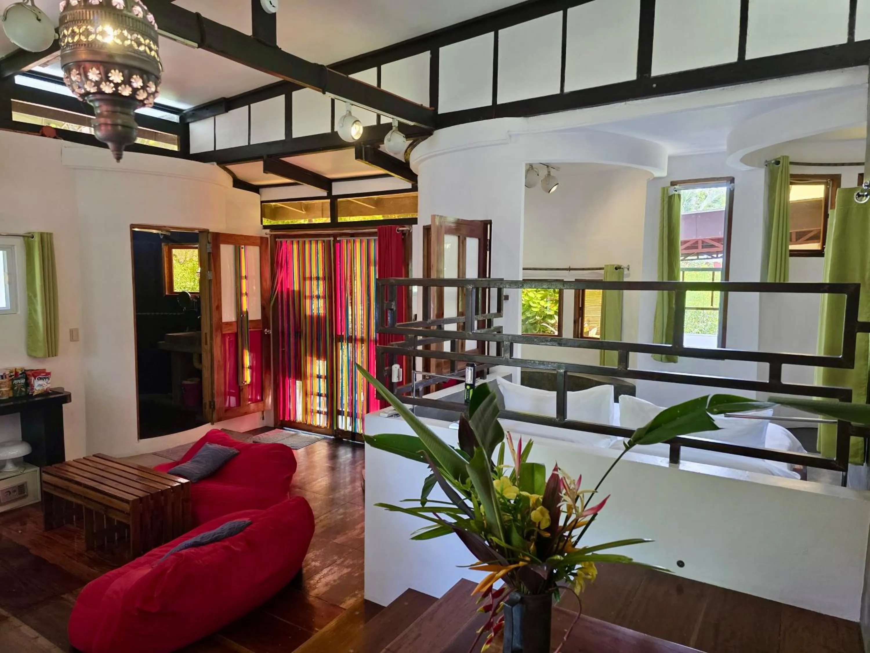 SomeWhere Else Boutique Resort