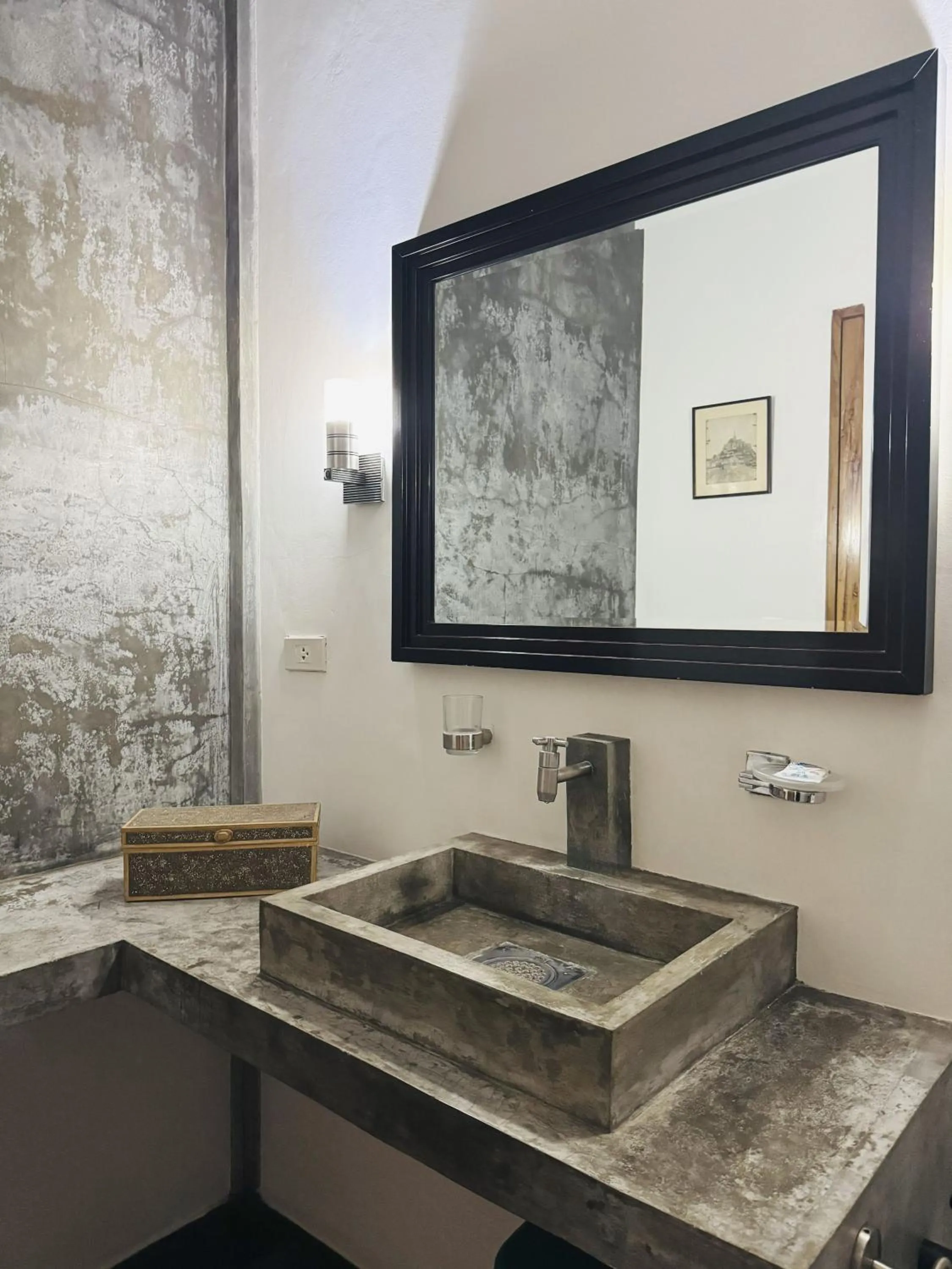 SomeWhere Else Boutique Resort