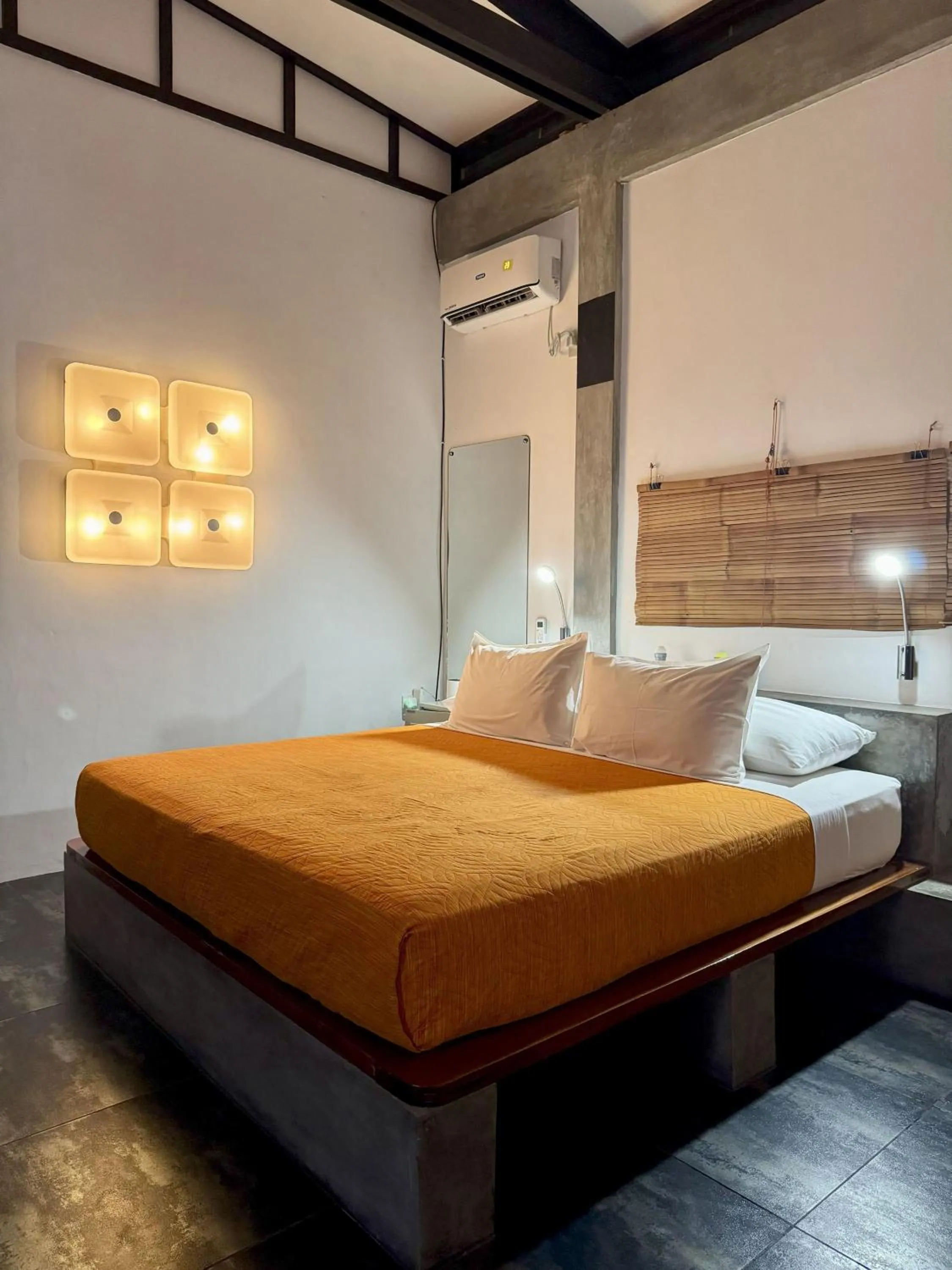 Bed in SomeWhere Else Boutique Resort