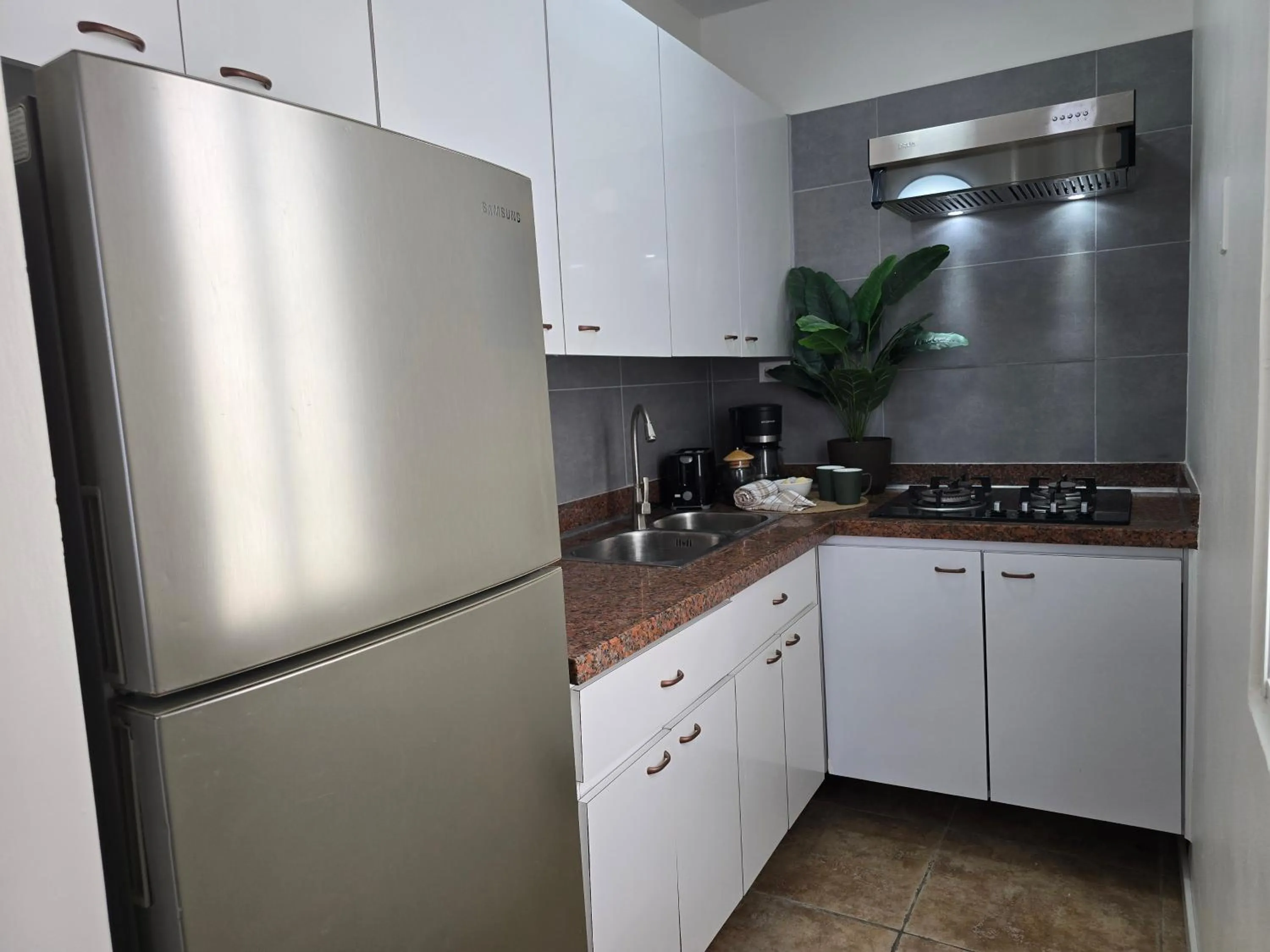 Kitchen or kitchenette in Rooi Santo Residence
